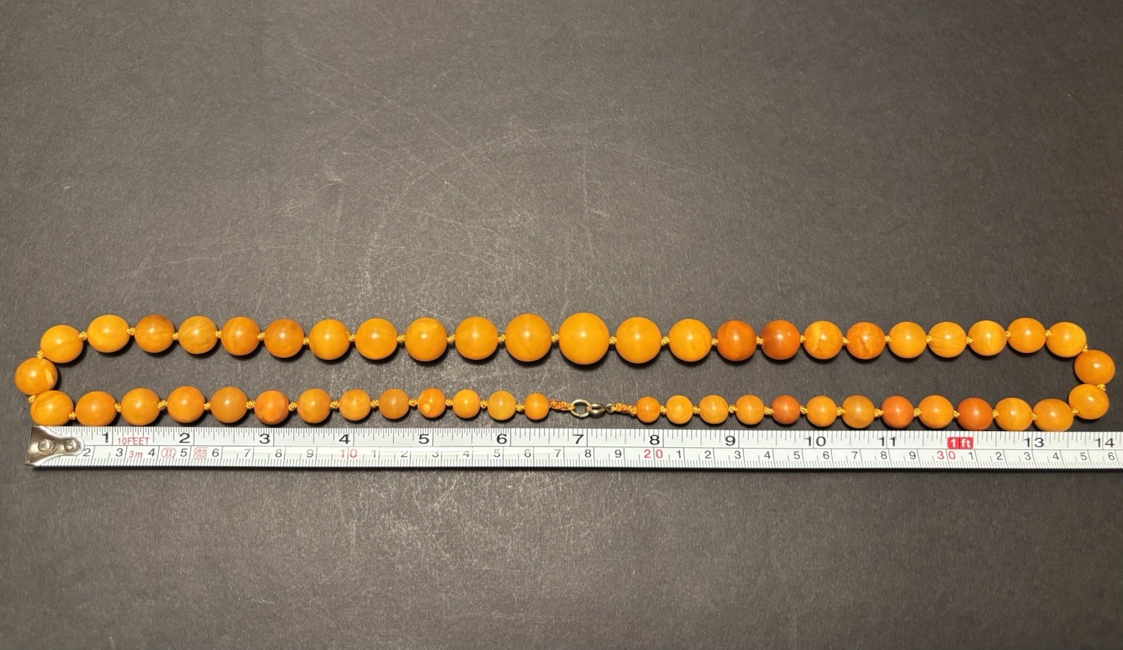 VINTAGE NATURAL BALTIC EGG YOLK BUTTERSCOTCH AMBER NECKLACE BEAUTIFUL SPHERE 55g