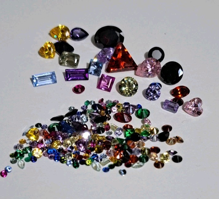 60 Carats Assorted Color Synthetic Stones
