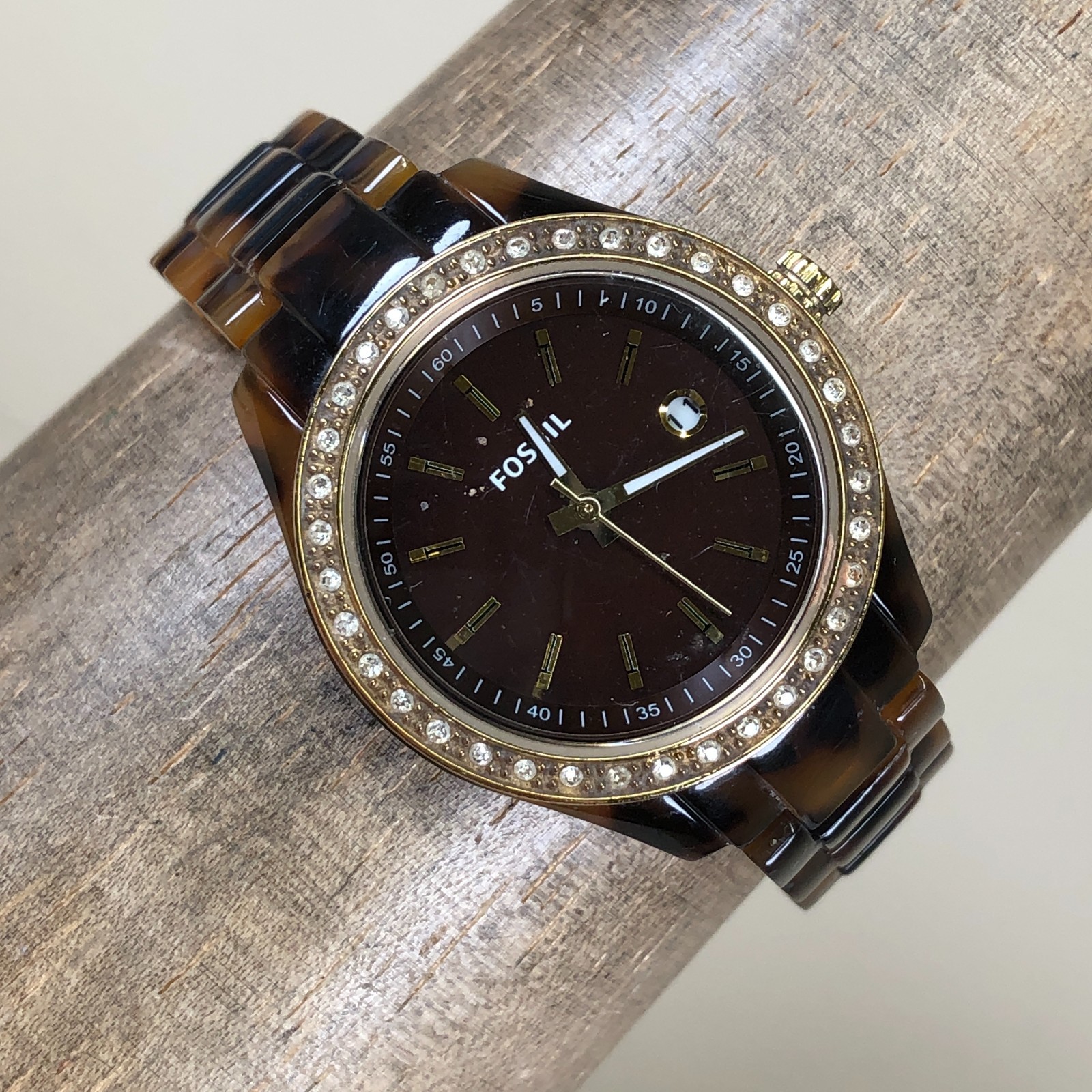 Fossil Women ES-2922 Dress Pave Bezel Date Tortoise Quartz 30mm Watch 6 3/4″