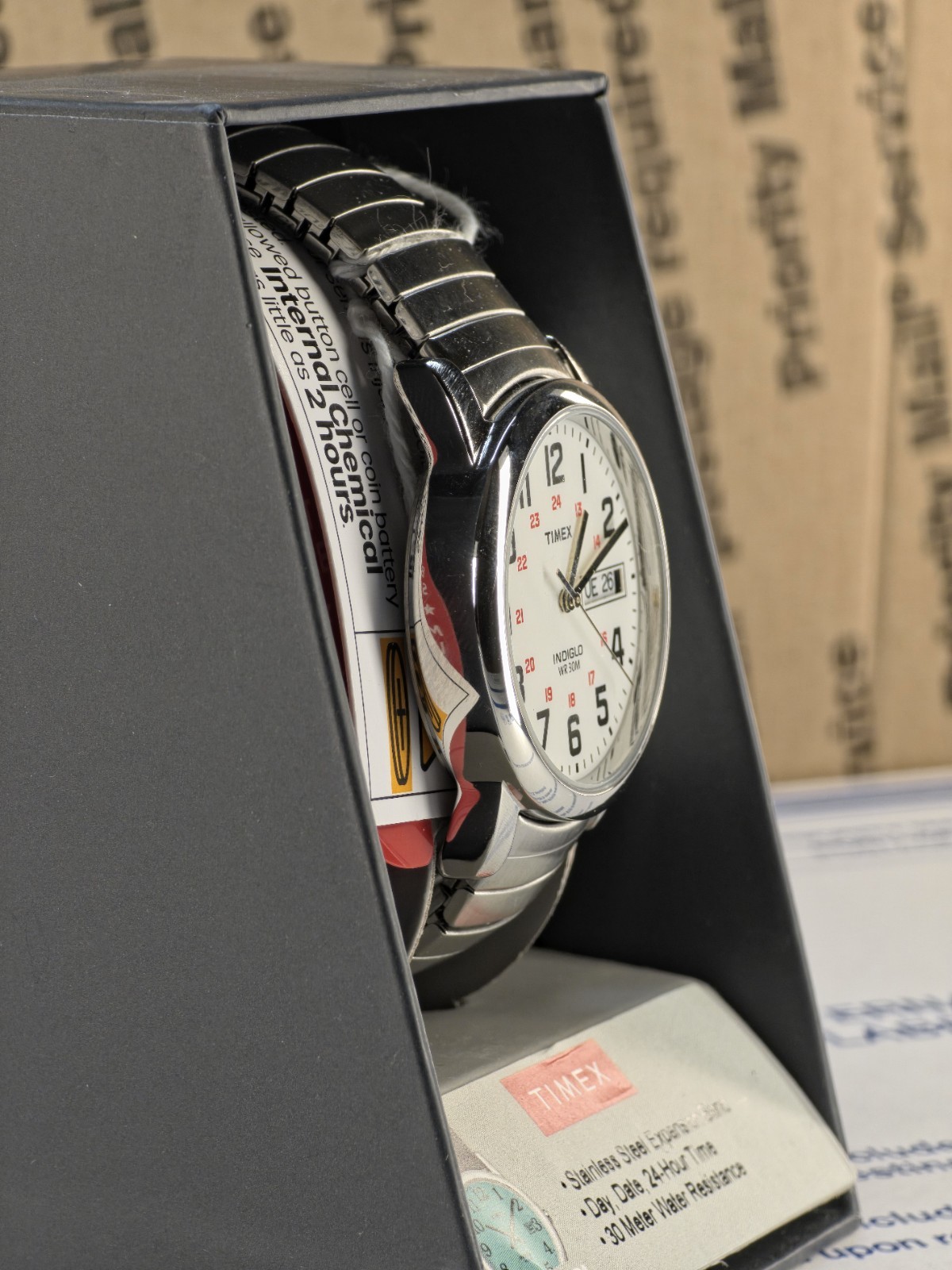 Timex T2N091, Men’s Easy Reader X- Long Expansion Band Watch, Indiglo, Date, NEW