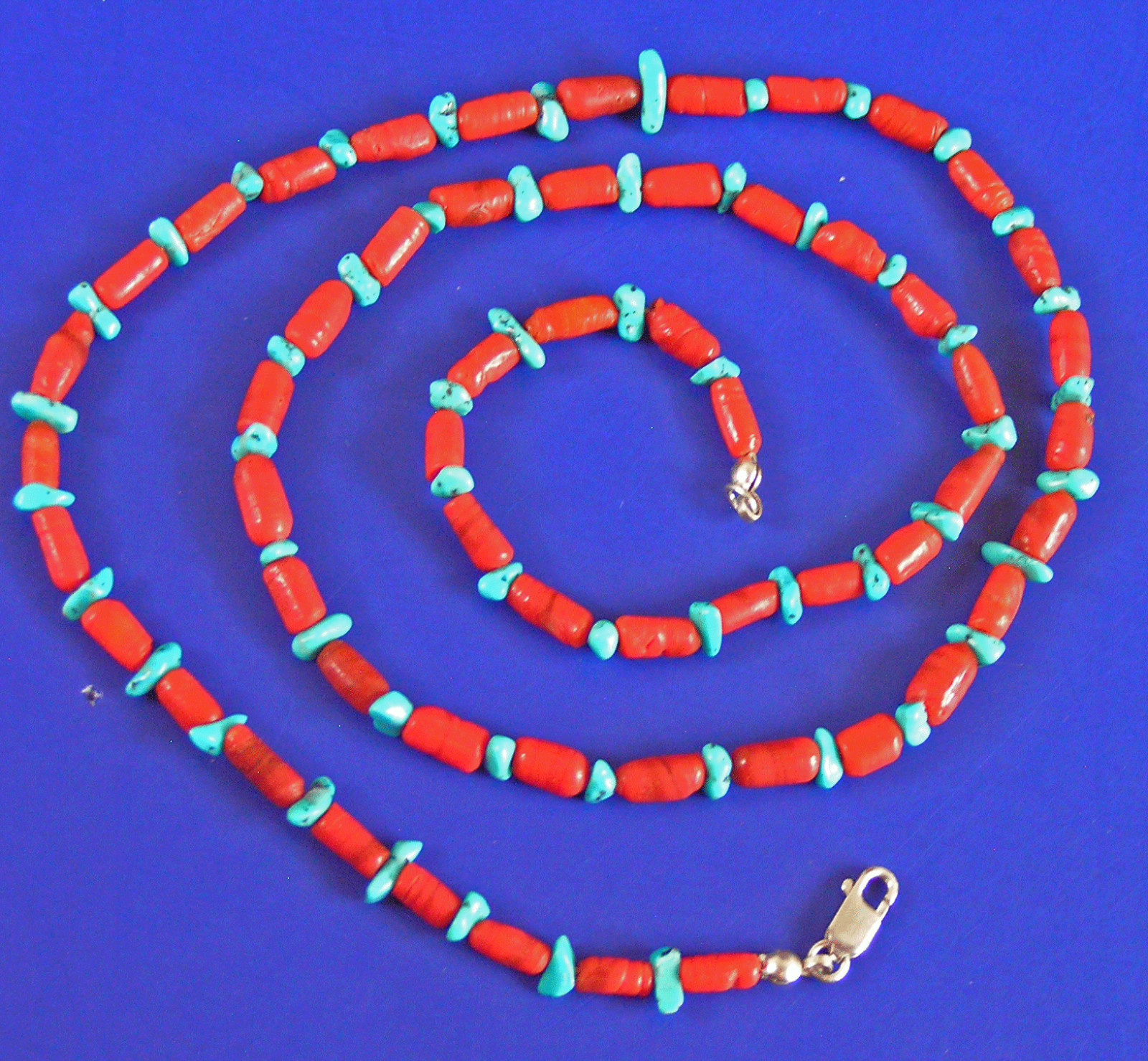 Simple Southwestern Tube Red Coral & Turquoise Beaded Necklace 25.5″ (TY)