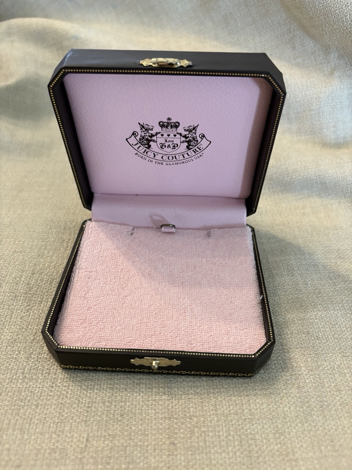 juicy couture necklace box 3.75in X 3.75in (box only)