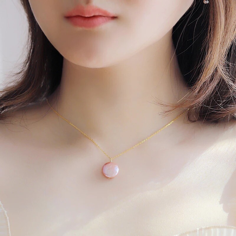 ZARD Round Baroque Pearl Pendant Necklace in Gold Chain Minimalist Jewelry