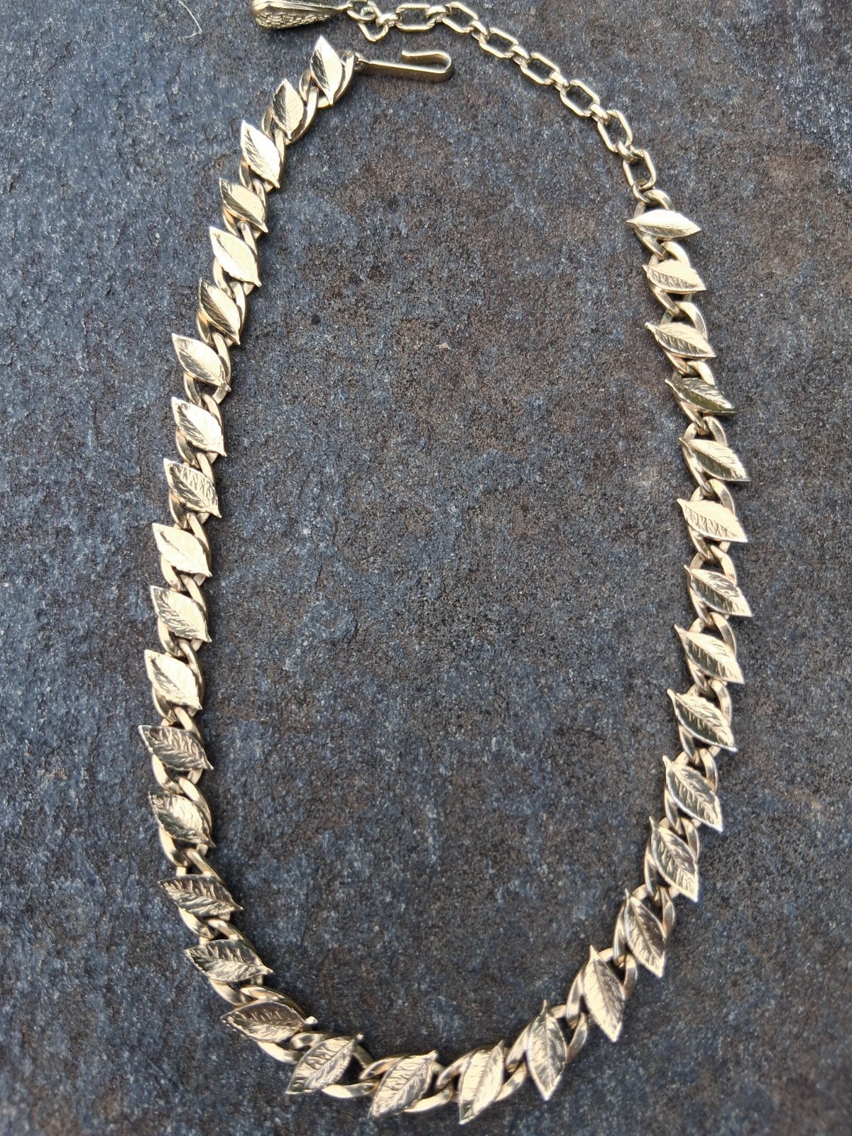 Vintage Coro Signed Gold Tone Leaf Link Choker Necklace Mid Century 1950s