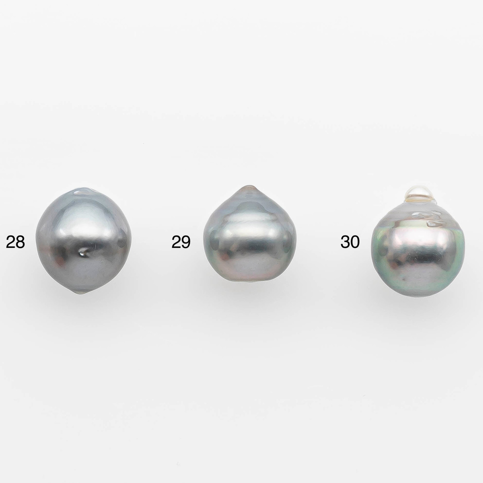10-11mm Tahitian Pearl with High Luster and Natural Color in Silver Blue with M