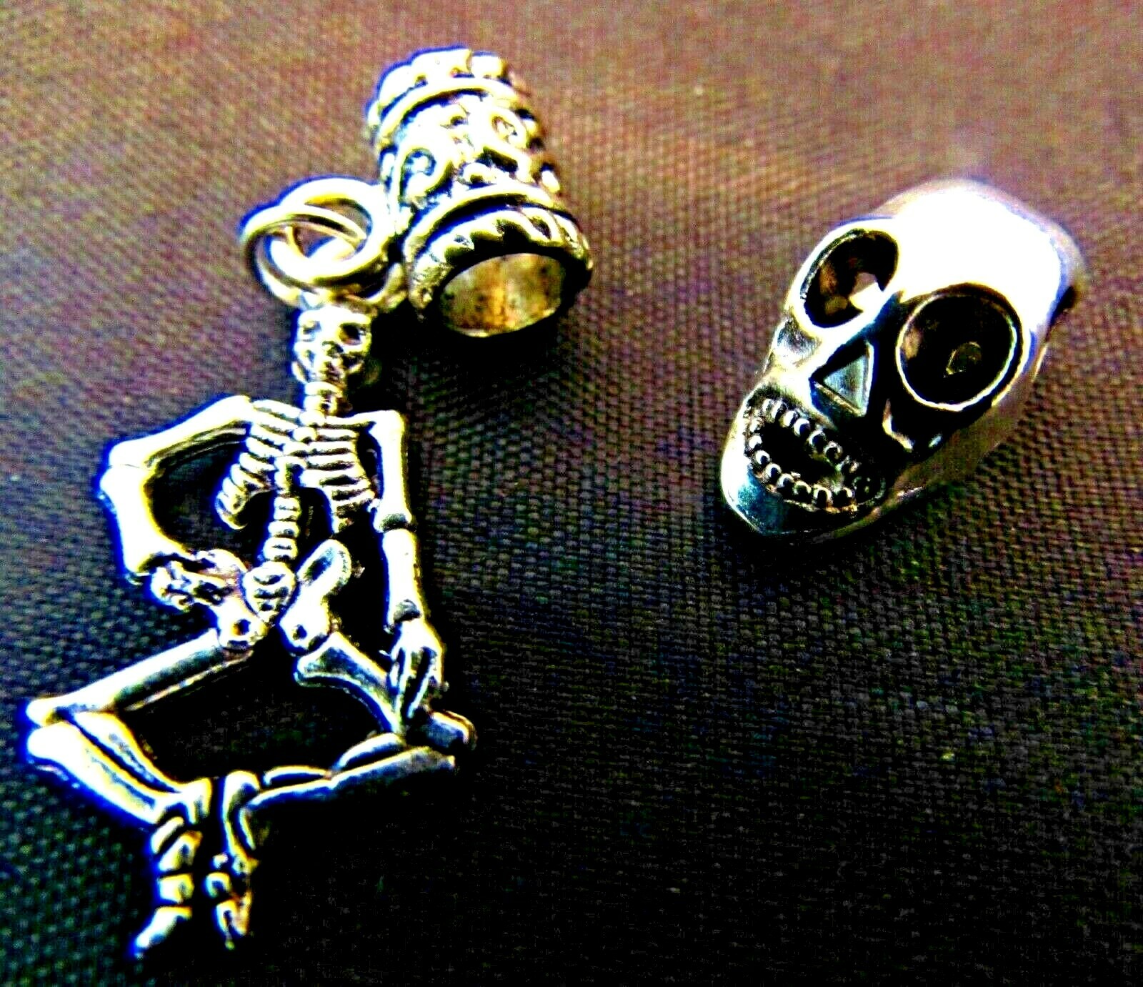 HALLOWEEN CHARMS SKULL SKELETON FOR EUROPEAN BRACELET GOTHIC 2PC +Bag