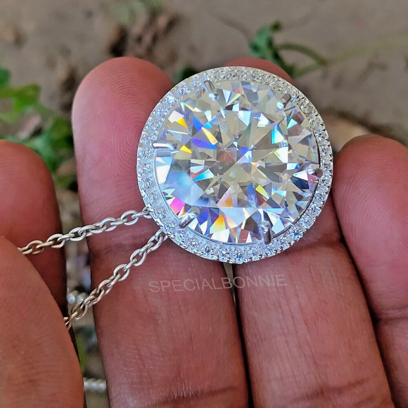 Rare 26.50 Ct Certified White Diamond Solitaire Pendant 925 Silver