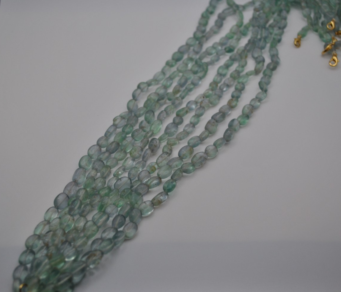 Fluorite Oval Gemstone Strand with Smooth Stones (No Clasp)