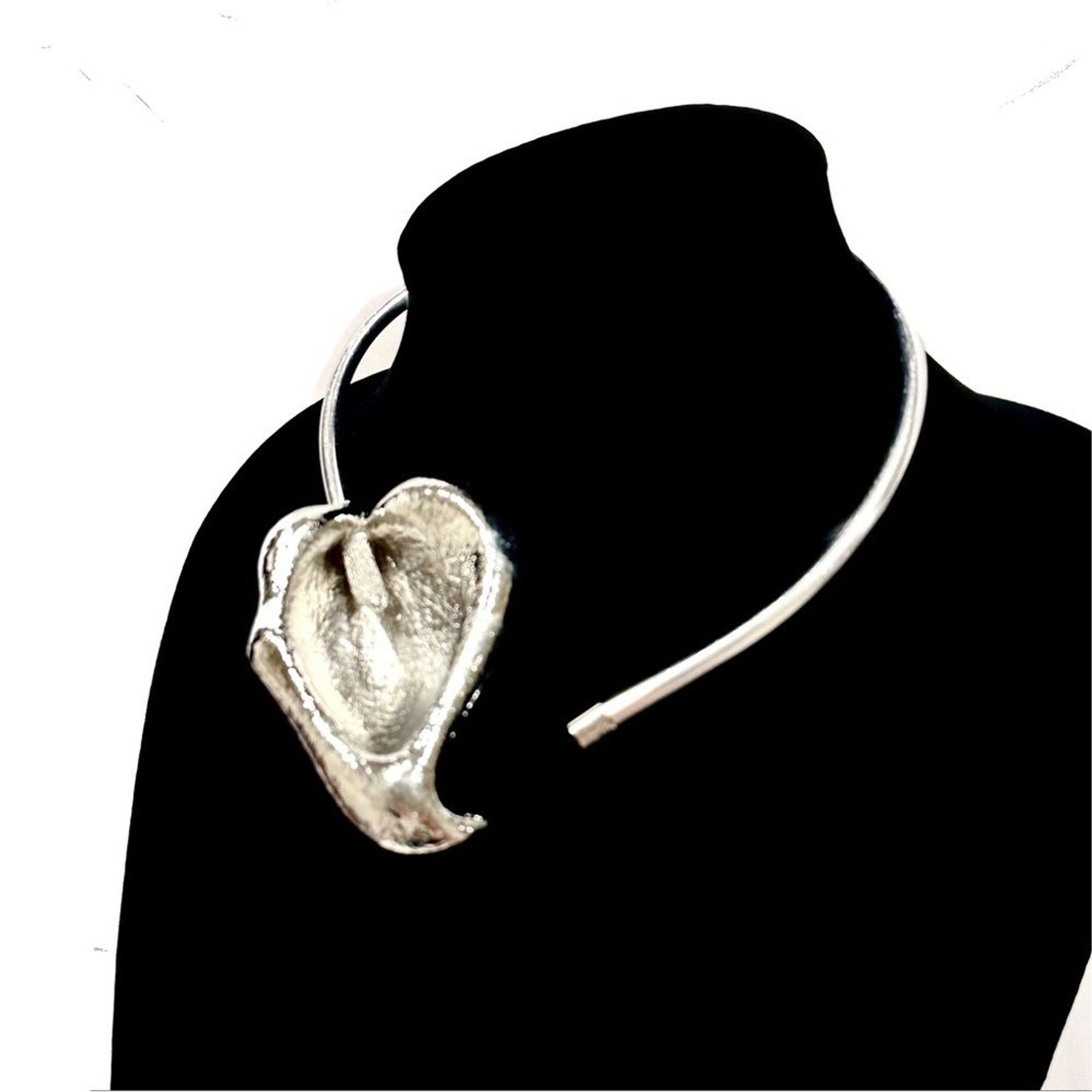 SILVER PANACHE | Cala Lily Contemporary Collar Artisan Necklace | NWT