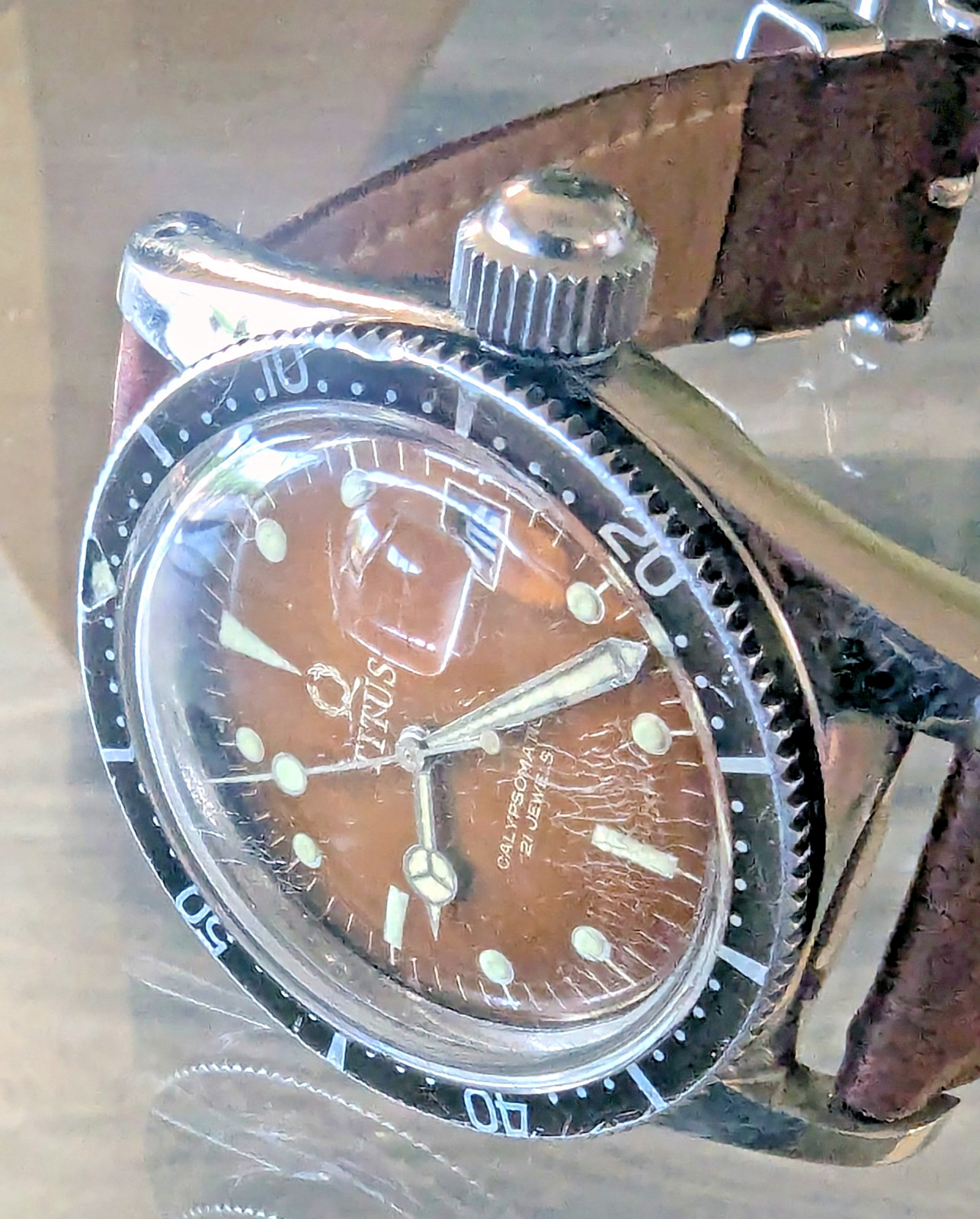 Vintage Titus Calypsomatic 7085 RARE Brown Dial Big Crown Model Caliber ETA 2472