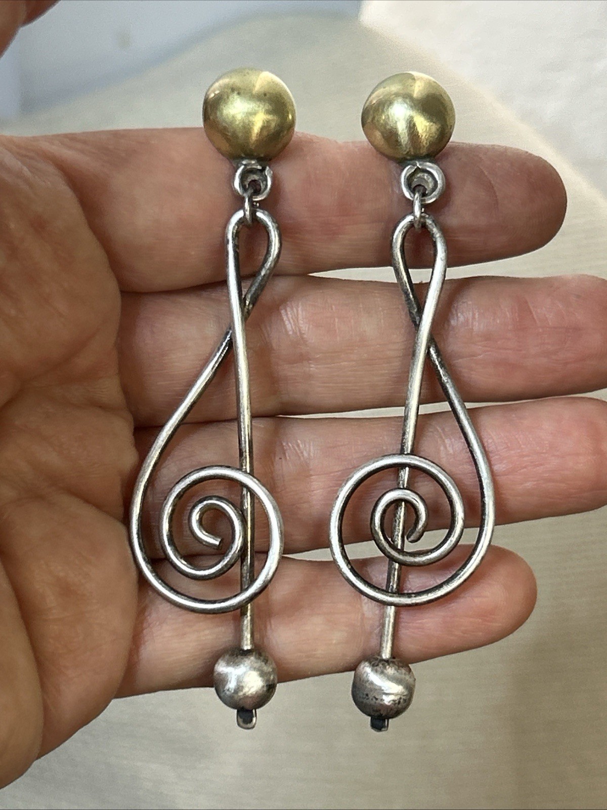 58. Vintage Taxco 925 Sterling Brass Treble Clef Dangle Stud Earrings 81mm, 15.5