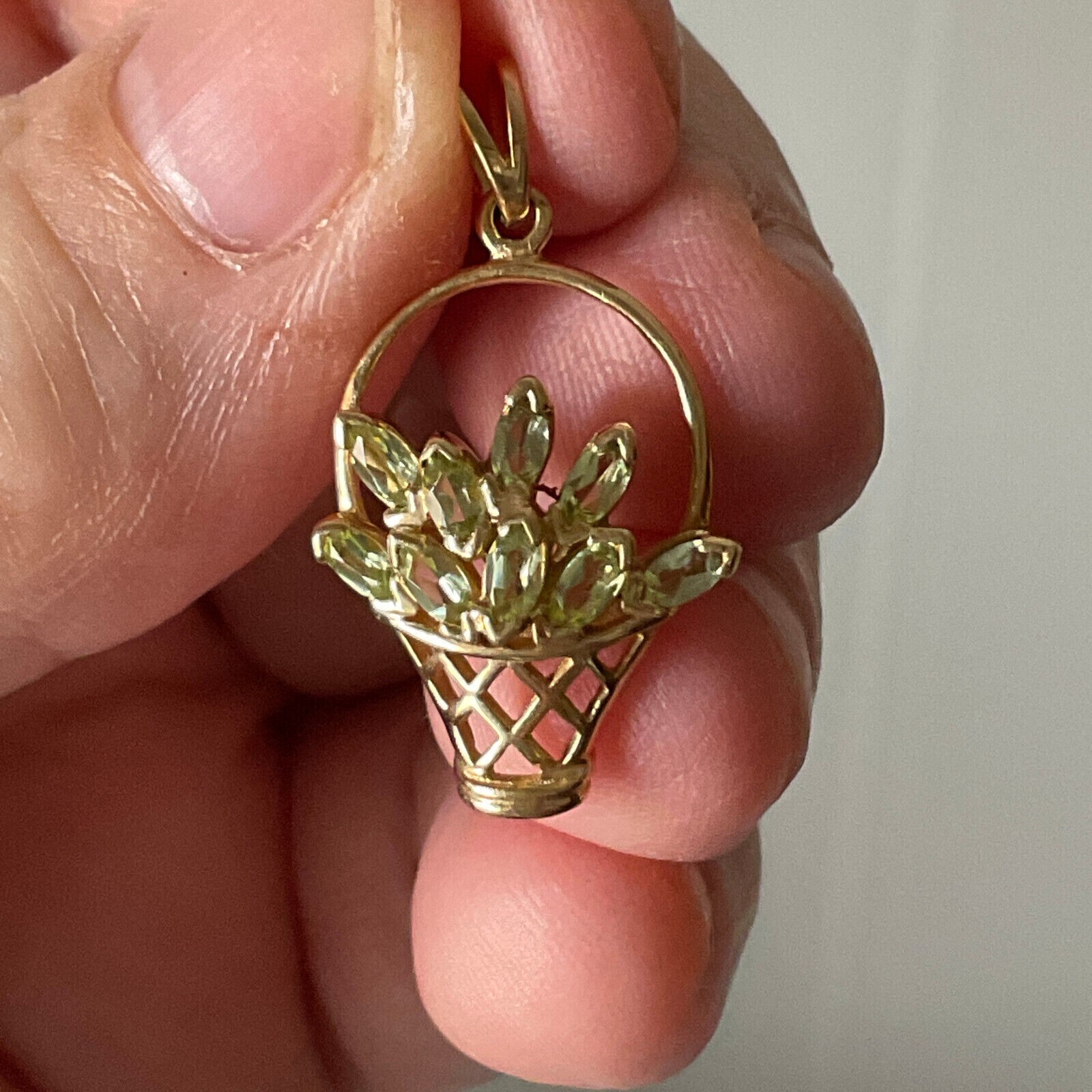 2.Ct Marquise Cut Green Peridot Basket Pendant 14k Yellow Gold Plated 18”Chain