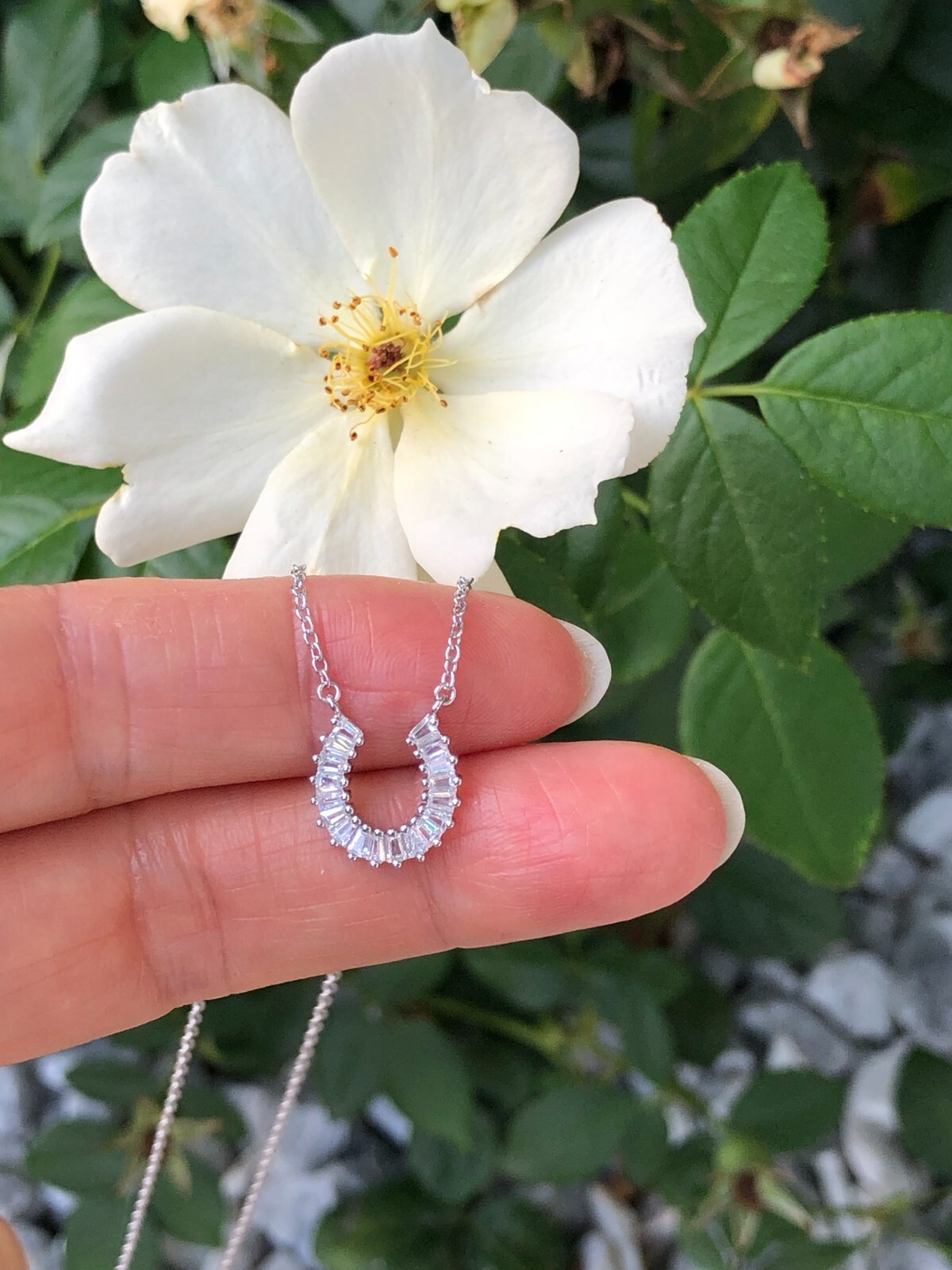 925 Sterling Silver Baguette Cz Horseshoe Pendant Necklace Small 10.8mm 17.5″