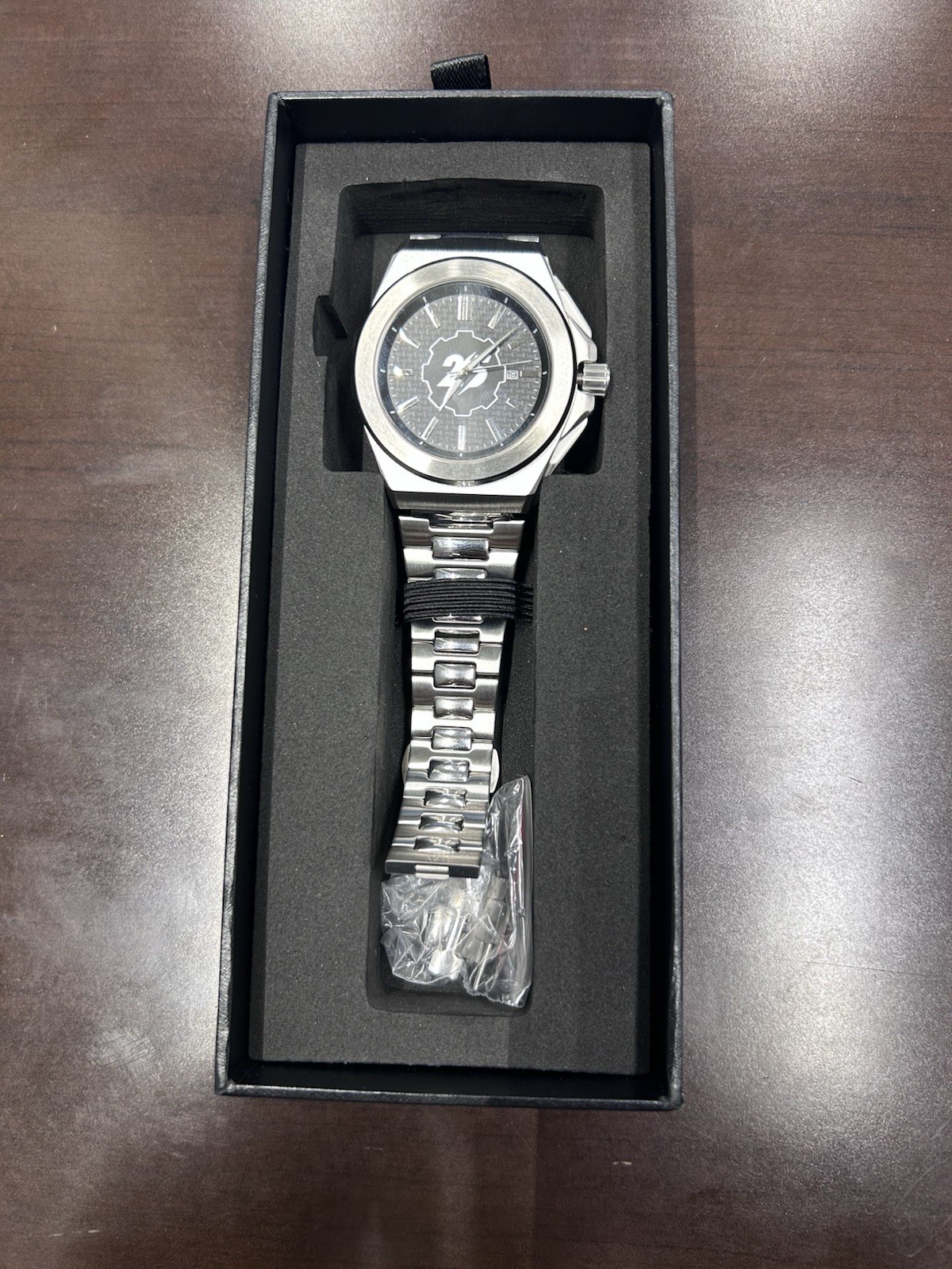 Bethesda Fallout 25th Anniversary Limited Ed Stainless Steel Quartz Watch 50m