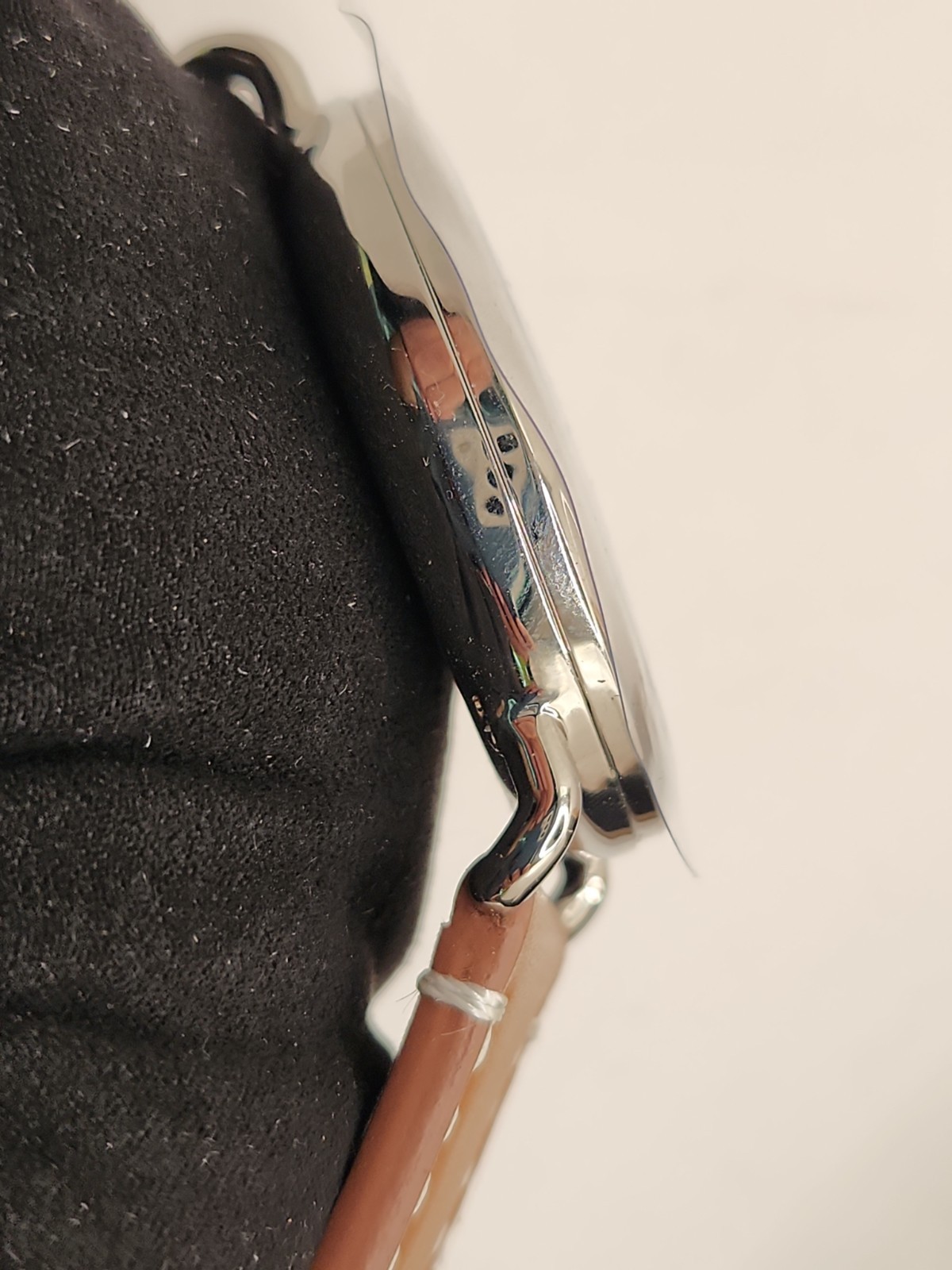 Shinola Detroit The Runwell Cream Dial Leather Strap Argonite 1069 Watch
