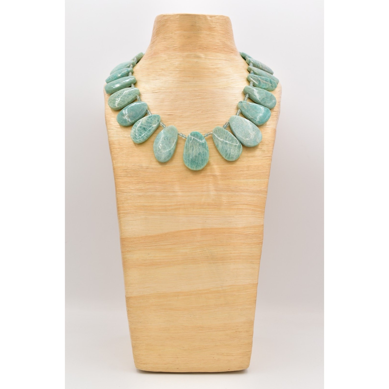 Nest Jewelry Amazonite Petal Necklace Beaded Chunky Aqua Heavy Signed Bin2