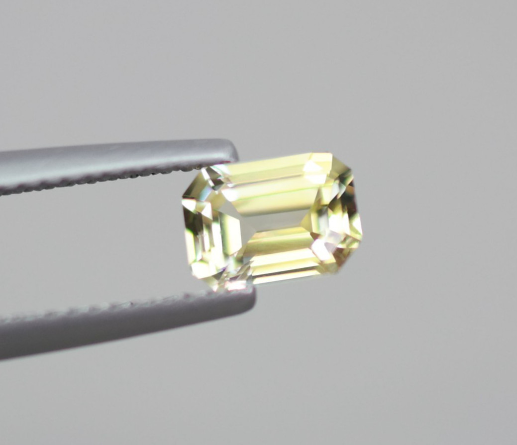 1.55ct Unheated Yellow Sapphire OCT 7x5mm Pastel Yellow 100% Genuine Sapphire