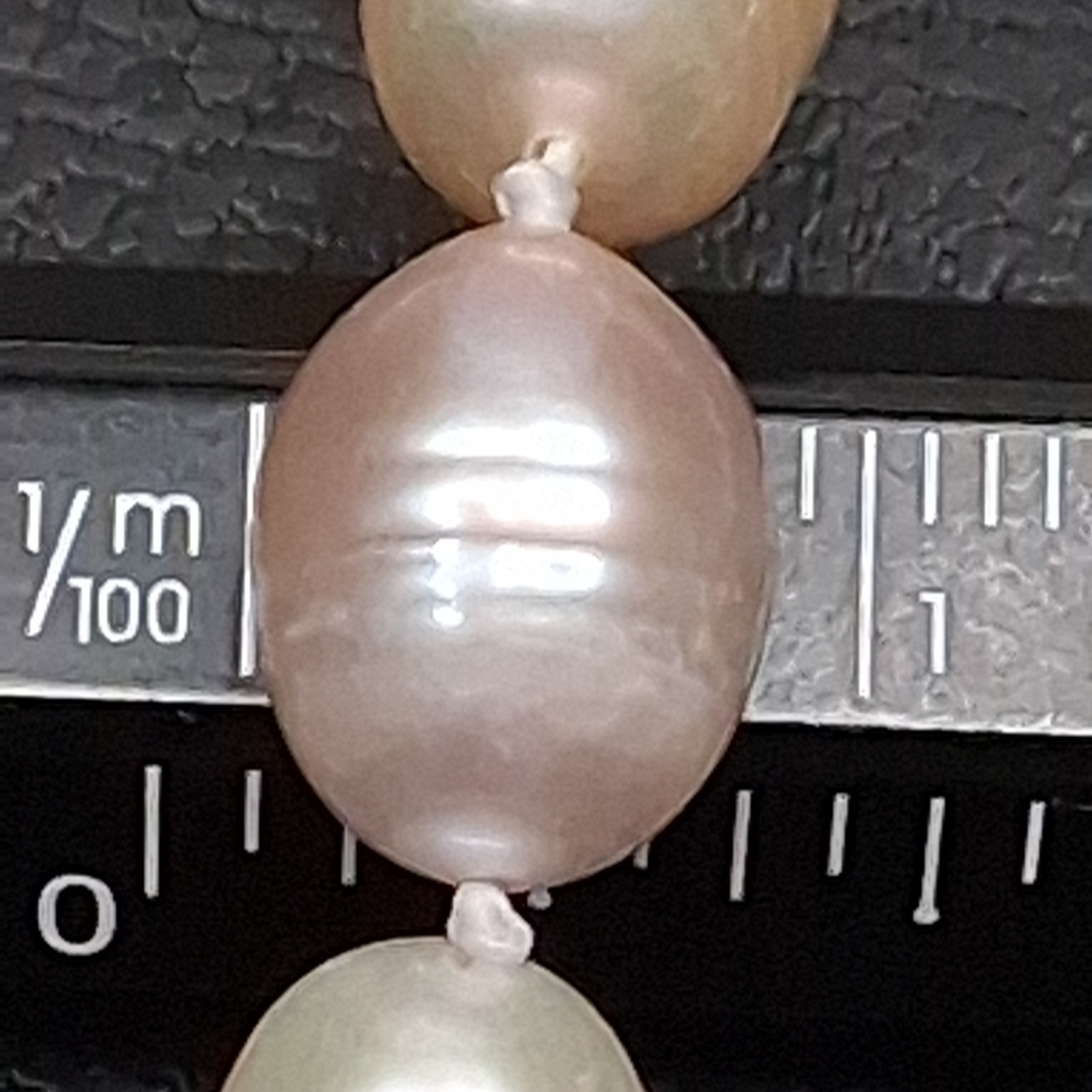 Baroque FRESHWATER PEARL Individually Knotted Necklace Cream, Beige Pink. 18.214