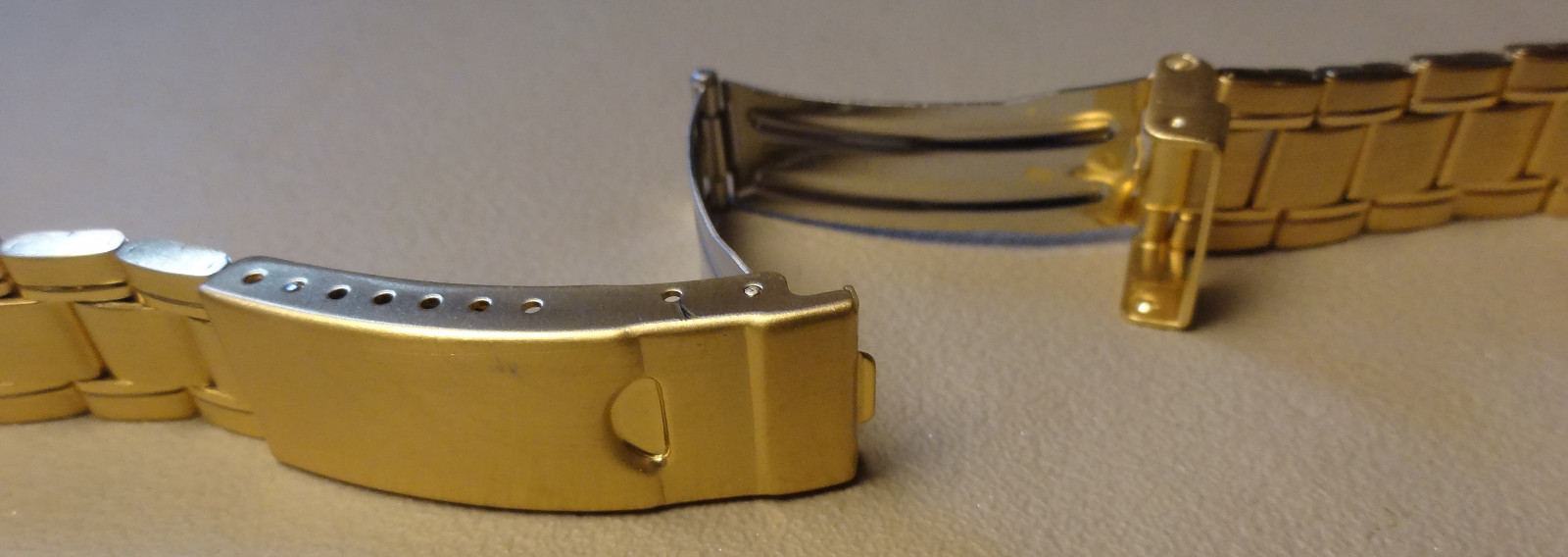 New Womens Hirsch 14mm Gold Tone Security Tri Fold Sealock Bracelet Watch Band