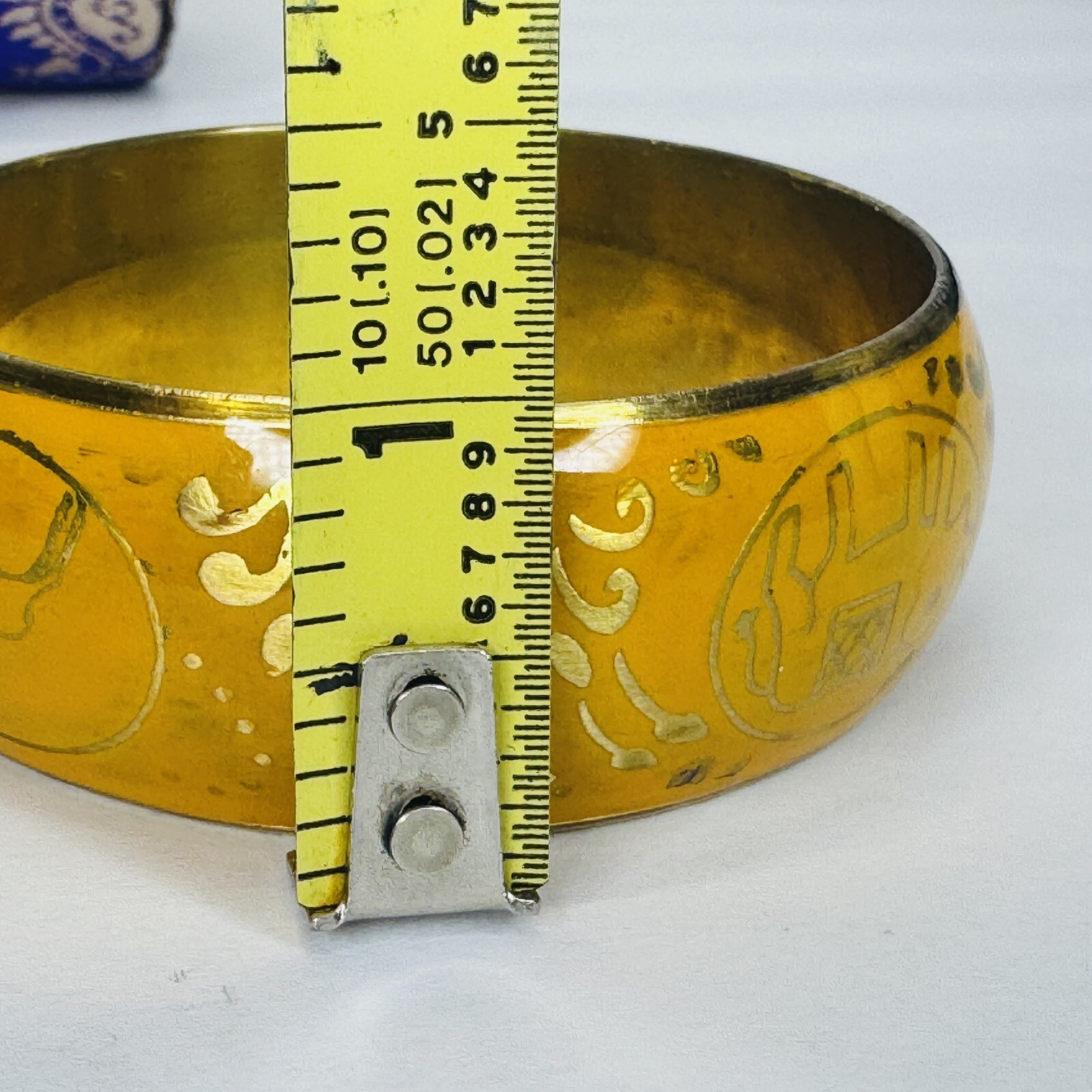Floral Motif Bangle Bracelets Set of 8 with Case Orange Yellow Blue Green Brown
