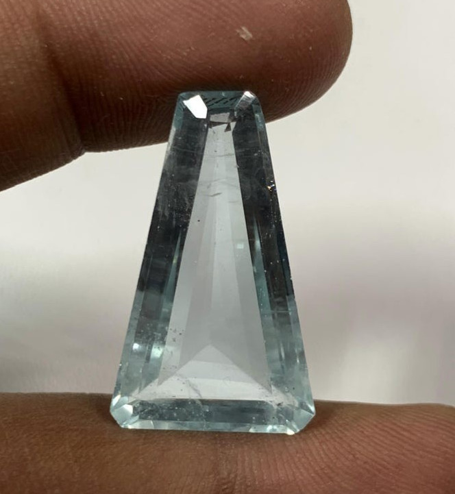 Very Superb Unique Quality Natural Aquamarine Blue Step Cut Fancy Shape 17X28 MM