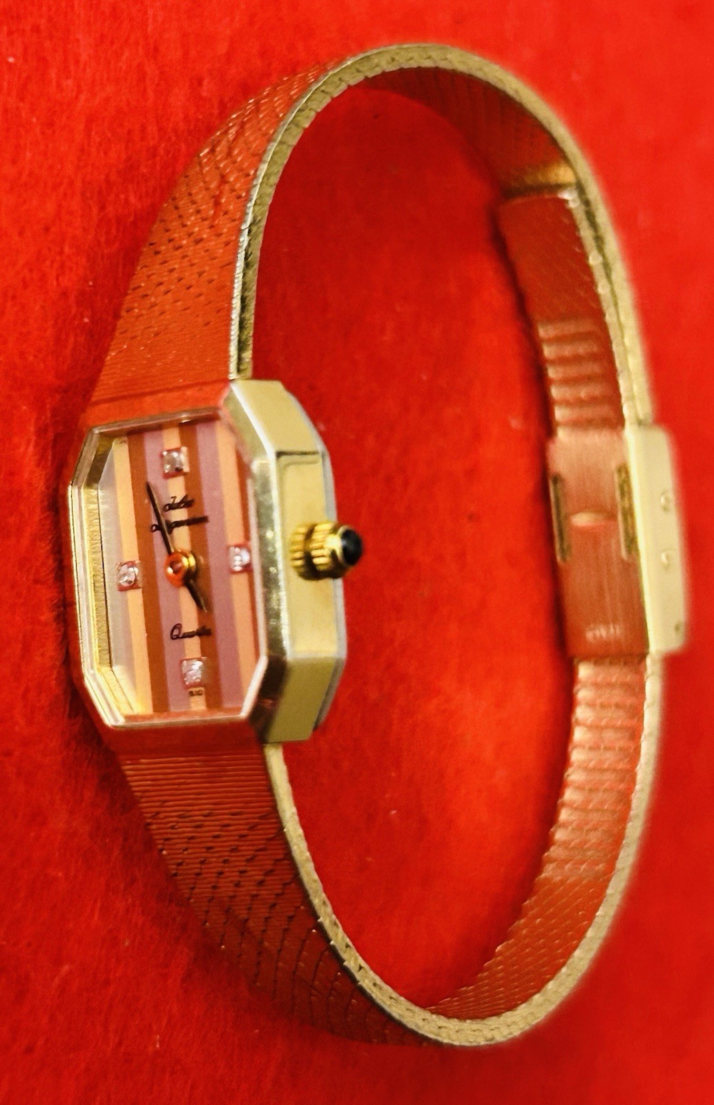 Beautiful Vintage JULES JURGENSEN Diamond Dial Ladies Watch (510) Quartz. L-MP.