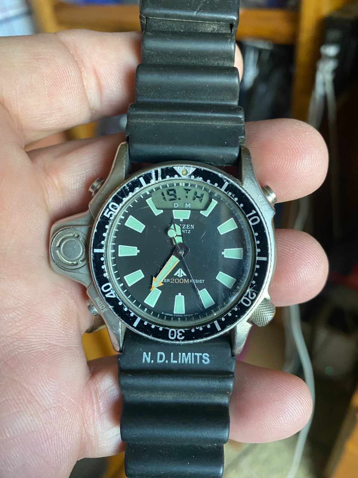 PARTS ONLY RARE C023-088051 RARE Men’s Citizen Promaster Aqualand Diver