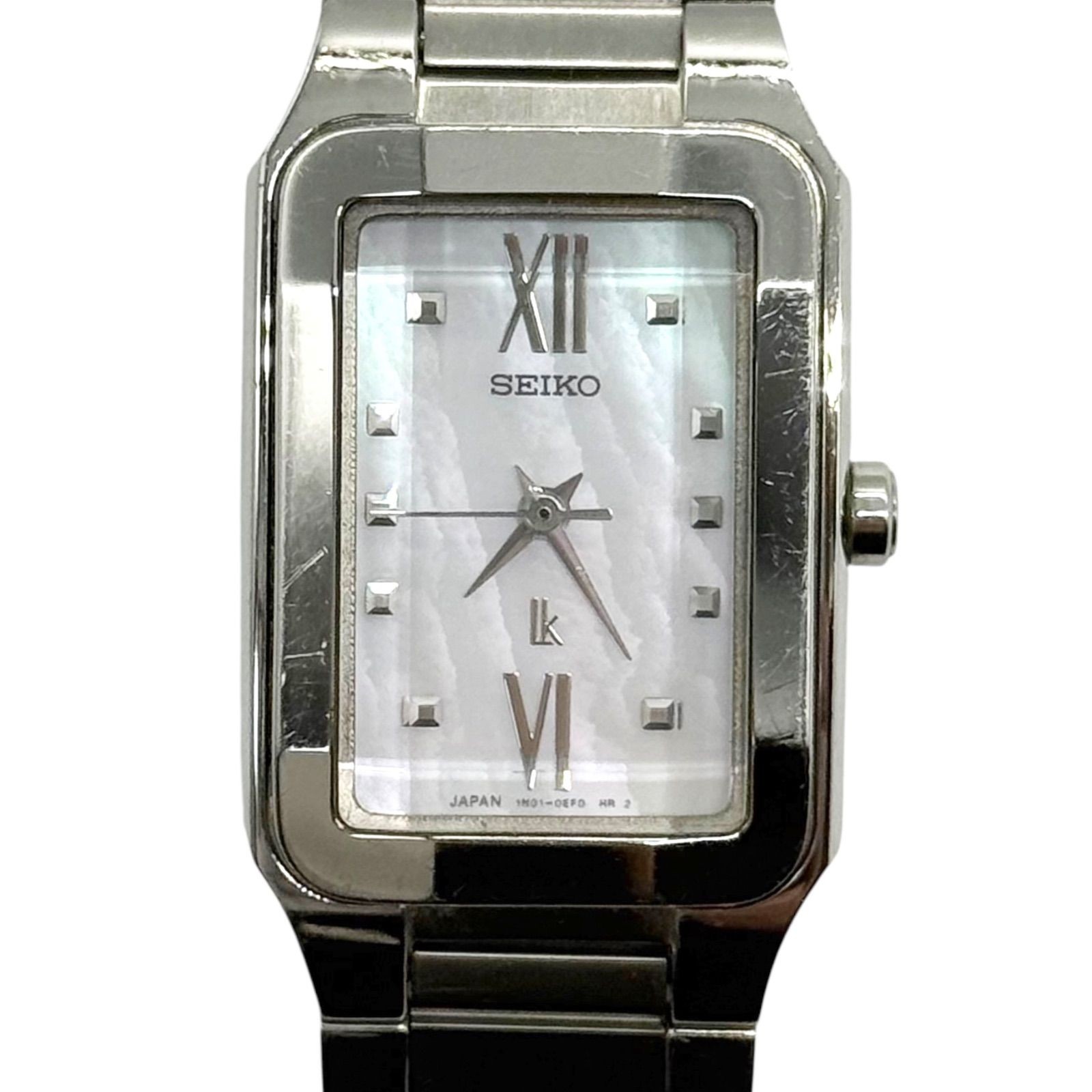 Working SEIKO LUKIA wristwatch shell dial square silver ladies quartz QZ 3 hands
