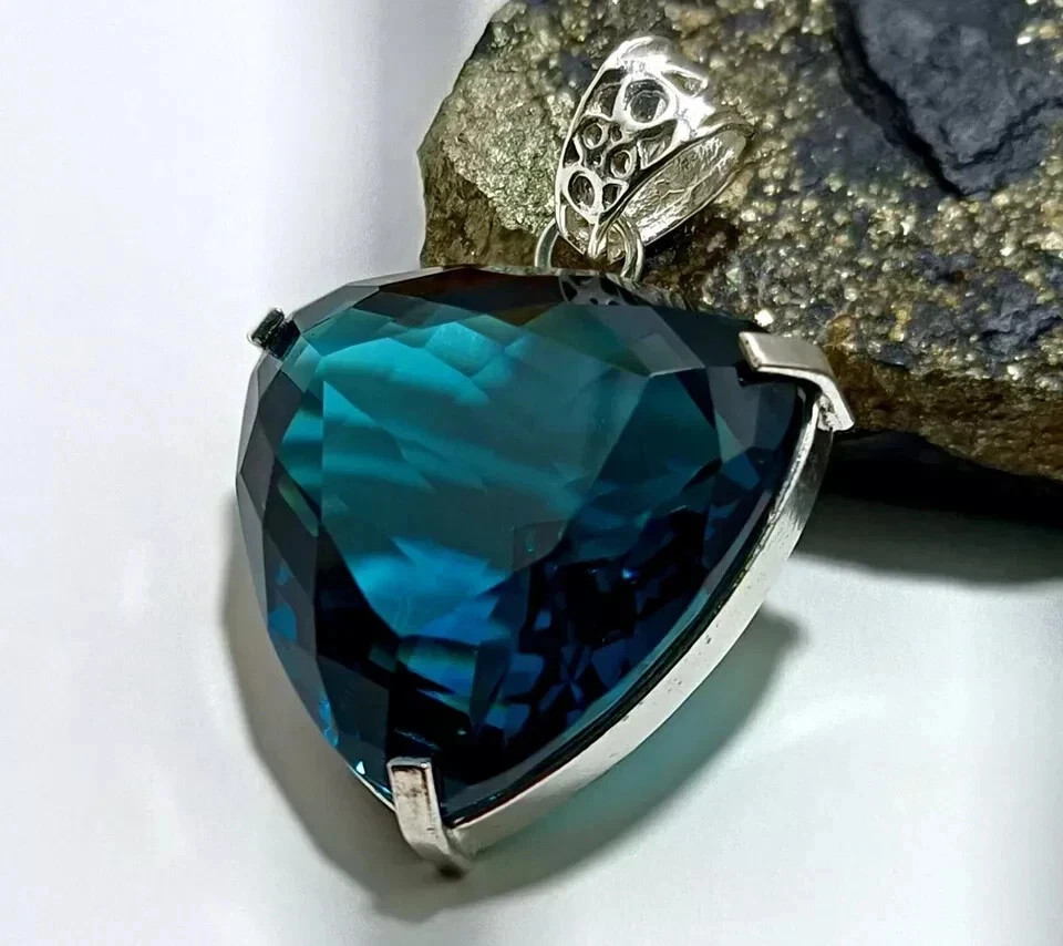 London Blue Topaz Pendant 925 Sterling Silver Pendant Gemstone Jewelry 92.57 Ct+