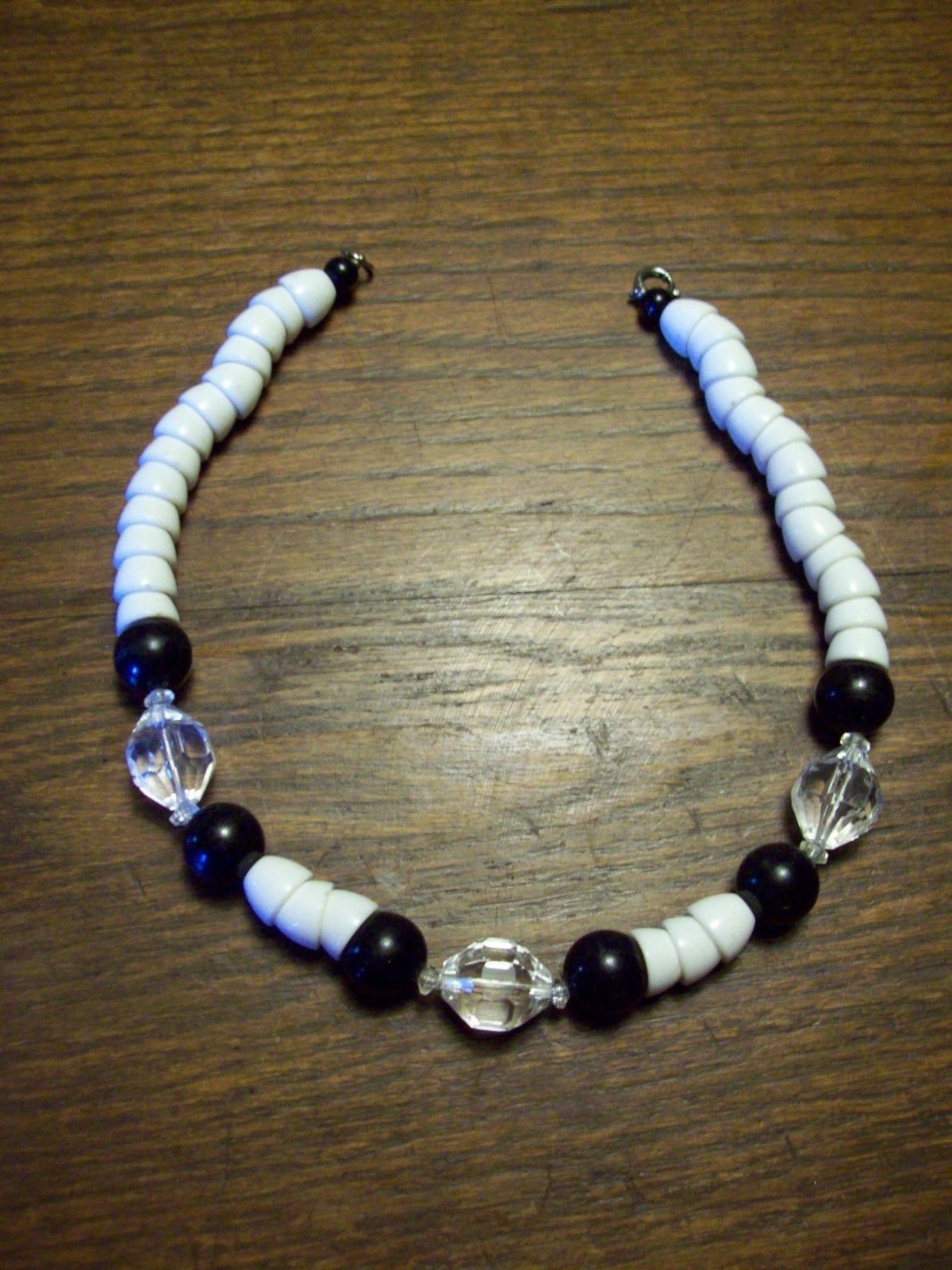 EIGHT (8) Ladies Chocker & Strand/String~ Beaded ~ NECKLACES