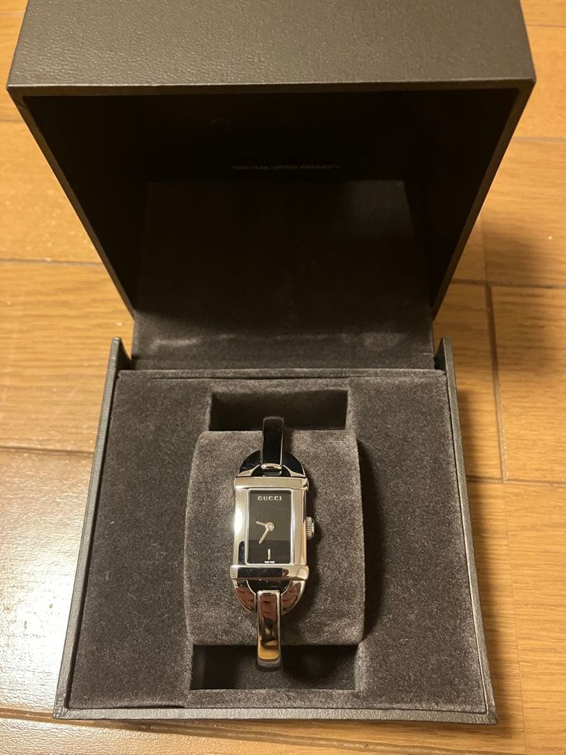 GUCCI 6800L Horsebit Bangle Watch Black Dial Ladies Quartz Dead Battery