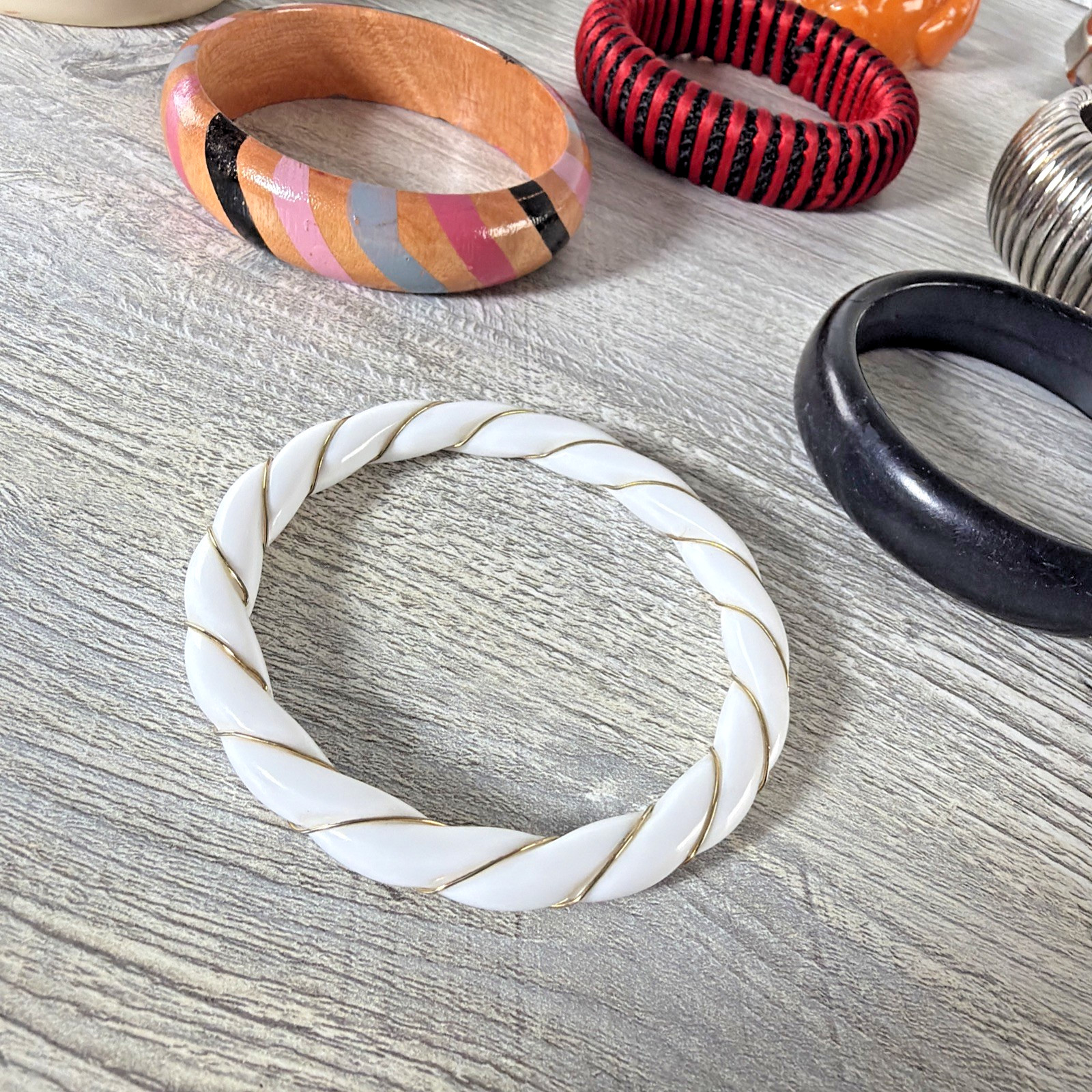 15 Pc Lot Bracelets Silver Brown Multi Color Metal Wood Plastic Mix Bangles Cuff
