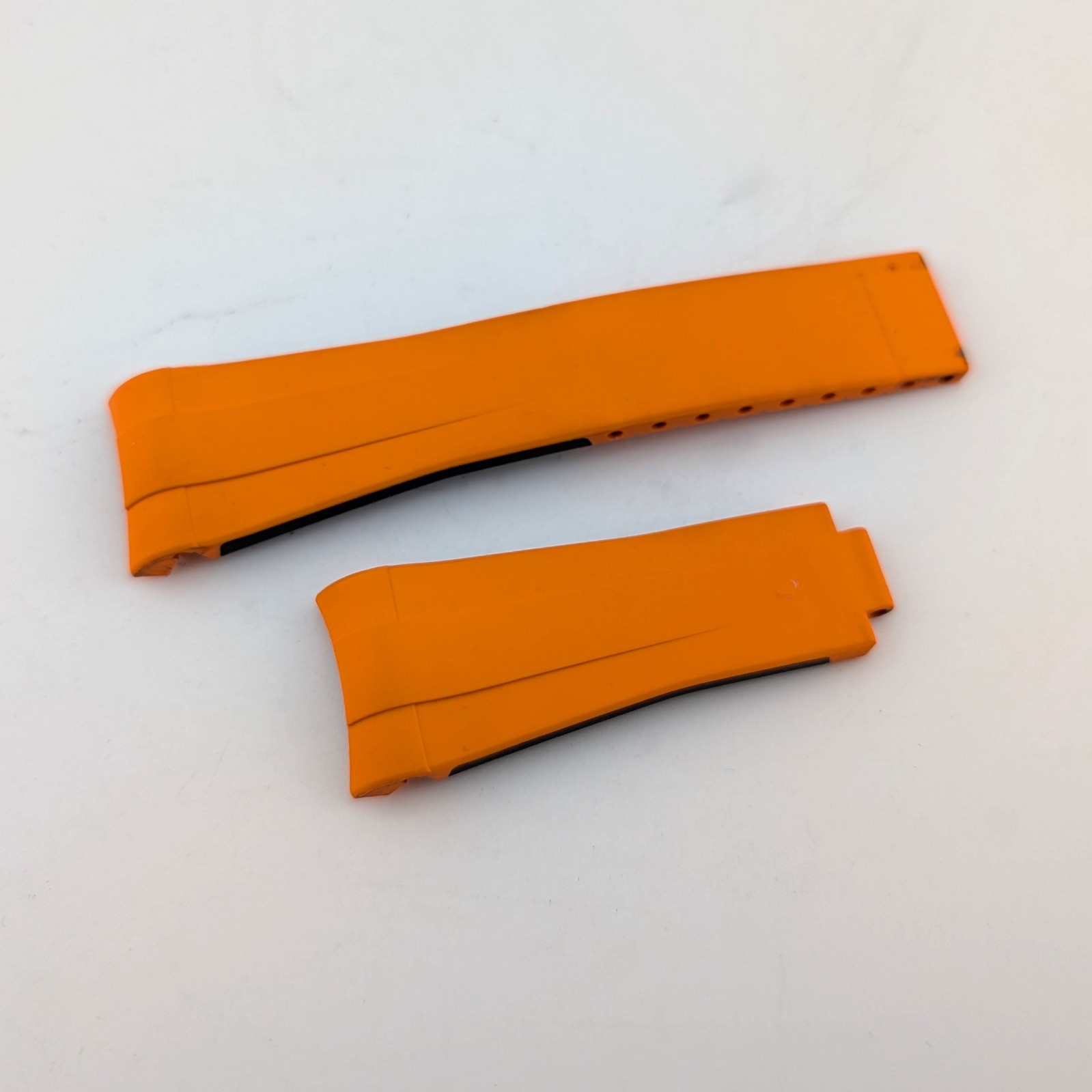 Rubber B Orange & Black 226570 Explorer II 42mm Strap M205-OR/VCBK