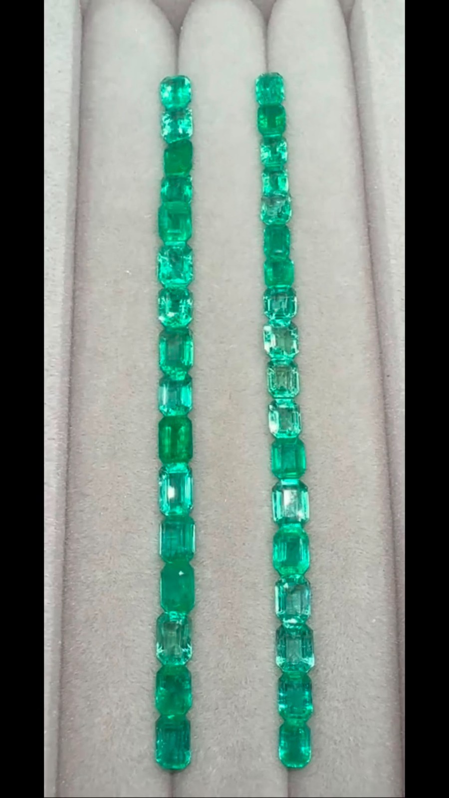 13.54Ctw Natural Rare Vivid Green Zambian Emerald