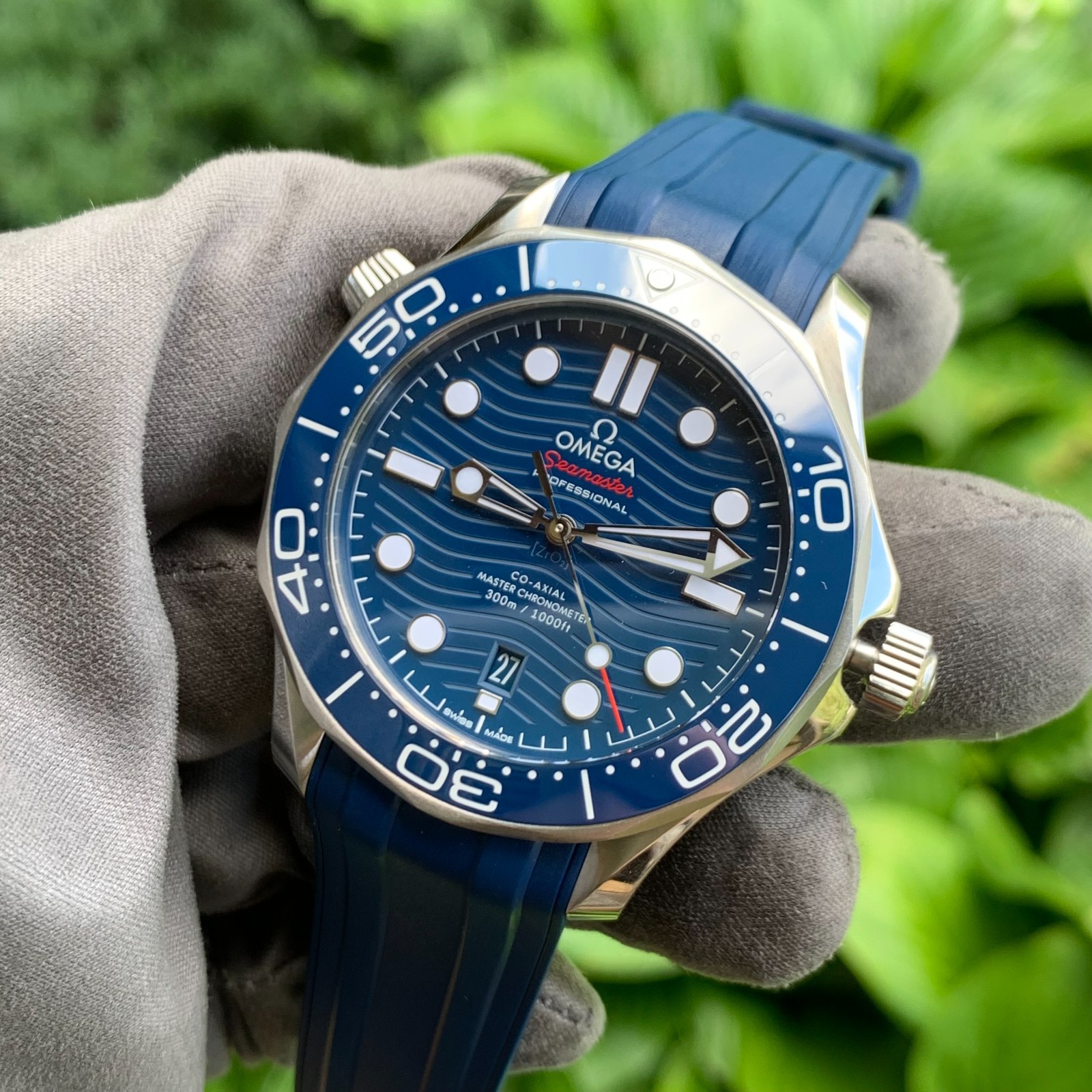 Omega Seamaster 300 Co-Axial Blue Dial Ref. 210.32.42.20.03.001 Box & Papers