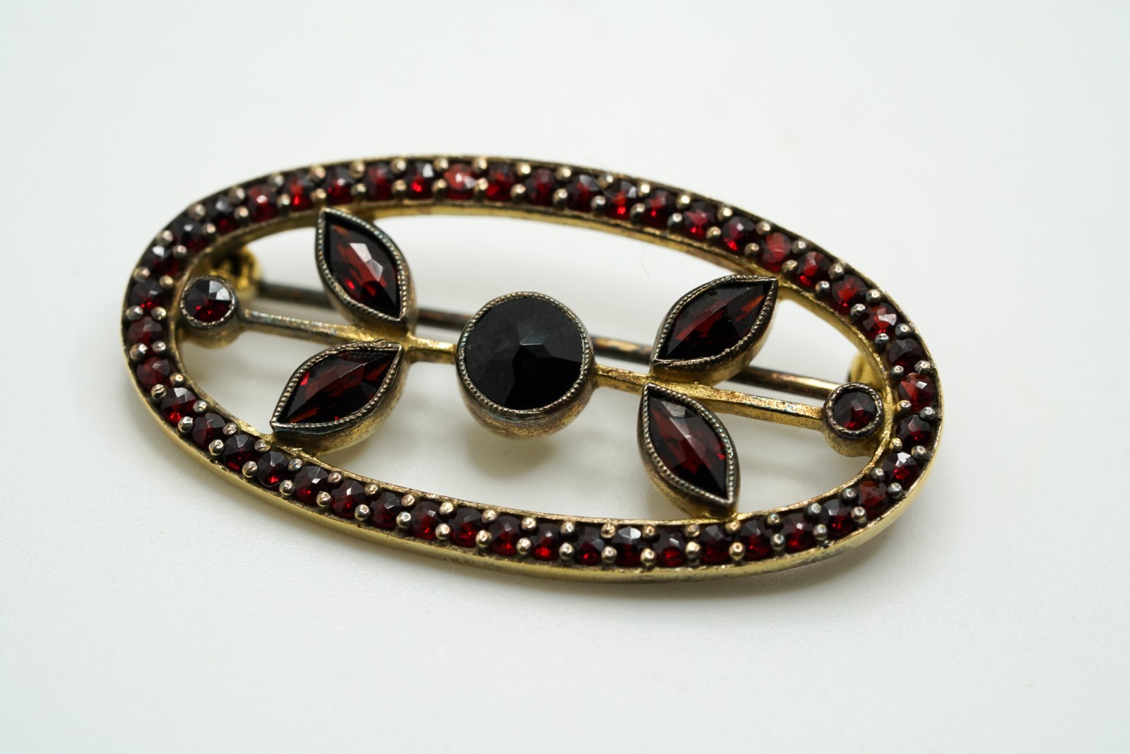 Antique Bohemian Garnet 835 Silver Brooch 3.8cm JB46