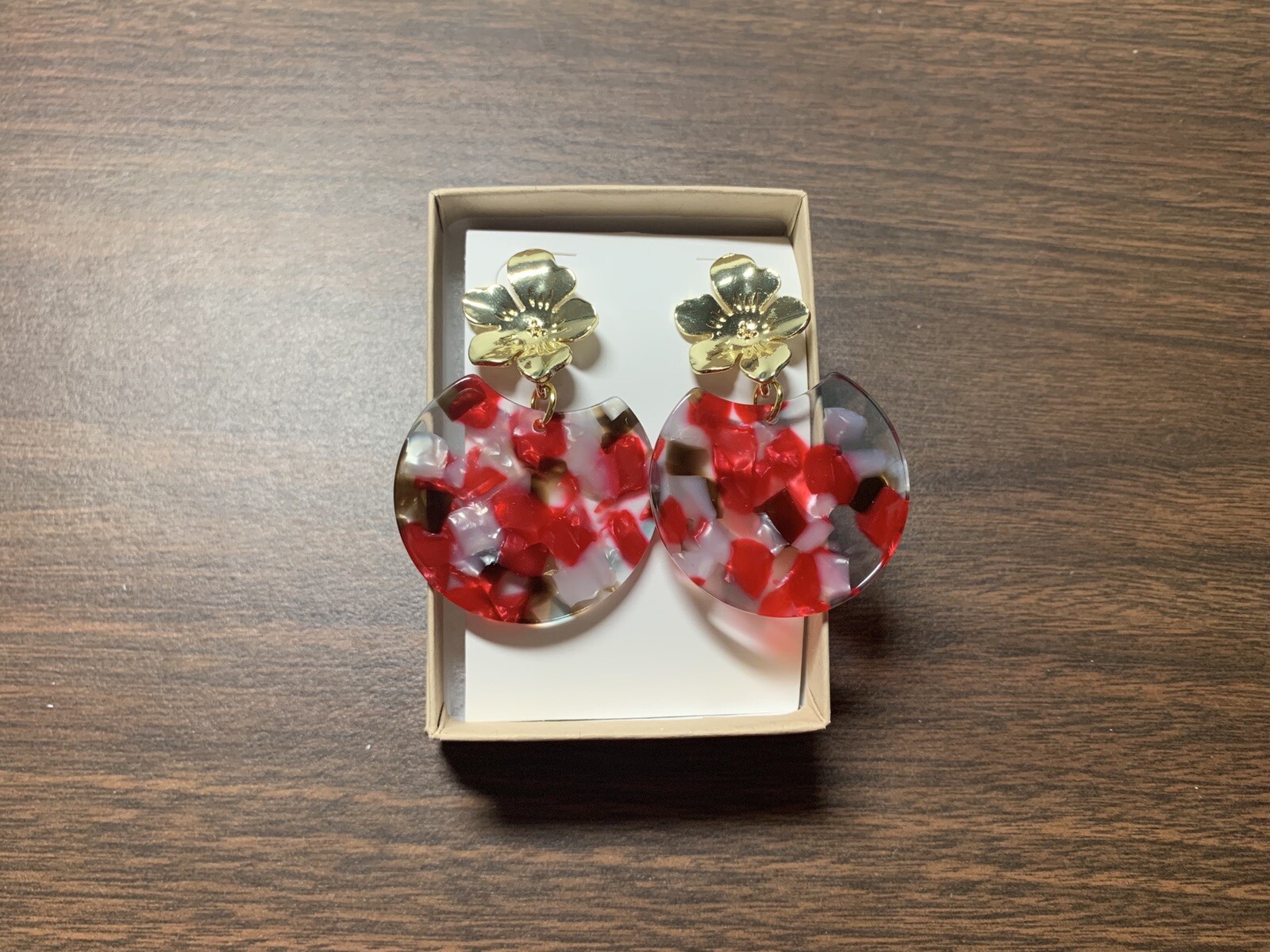 Handmade Multi Choose Shell Resin Earrings With Gold Plated Post