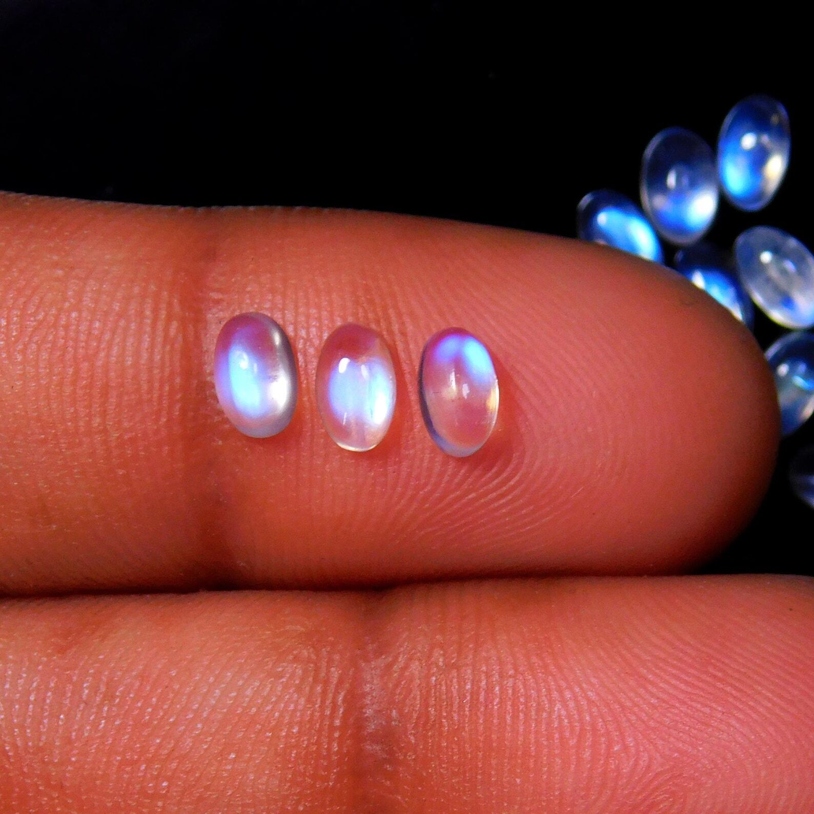 AAA Quality Rainbow Moonstone Cabochon Oval Calibrated Gemstone 4x3mm to 16x12mm