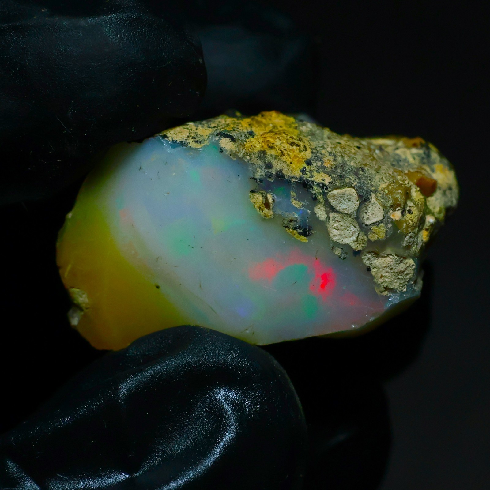 Natural Ethiopian Welo Opal Rough 26.75 Ct Gemstone – Bright Play of Color Fire