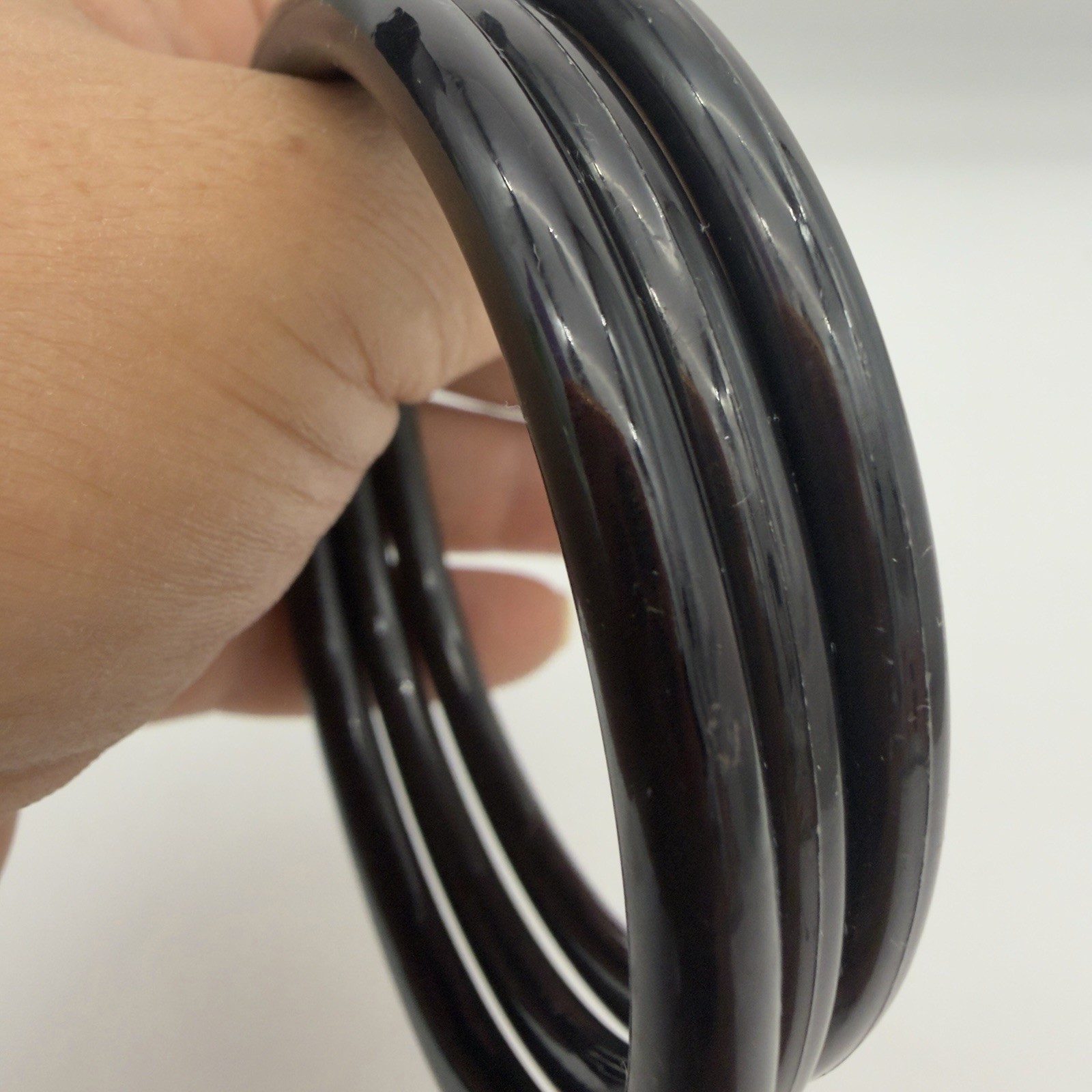 Vintage Black Bangles 1 Bakalite 1 Moonglow Lucite Acrylic Sack Of 5 Read
