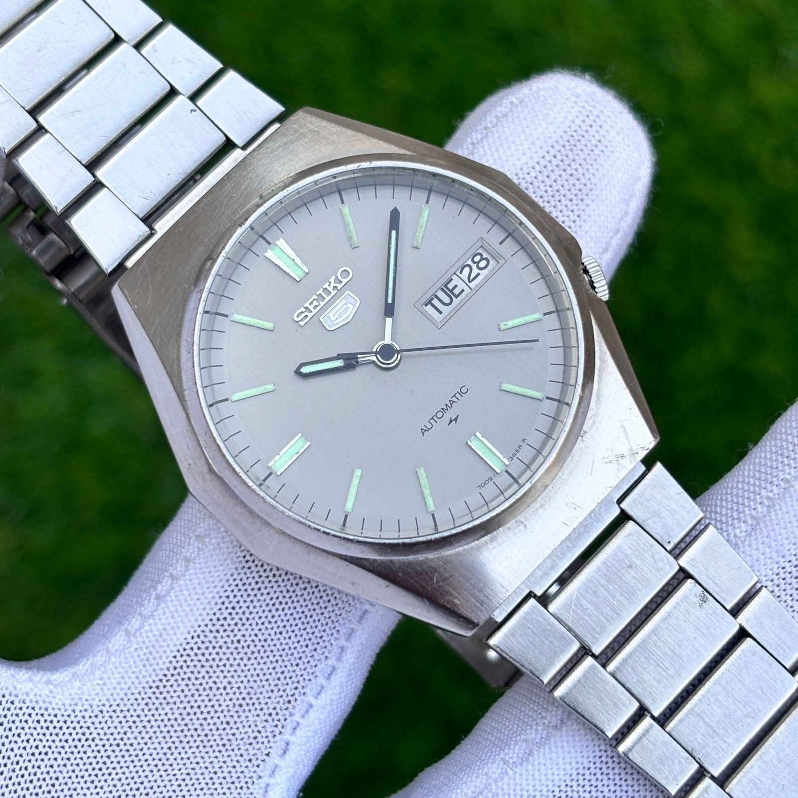 Vintage Seiko 5 Soft Skin Dial well kept Automatic Japan Men’s Watch 7009-8830