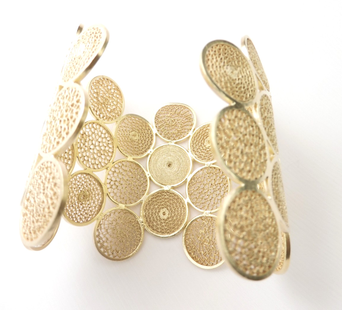 Colombian Handmade 43.70 Grs Filigree Bracelet Silver Gold Plated with 18k Gold