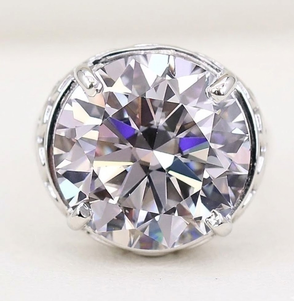 RARE 20.00 Ct, Certified White Diamond Men’s Ring,Tariffs FREE & Matching Studs.