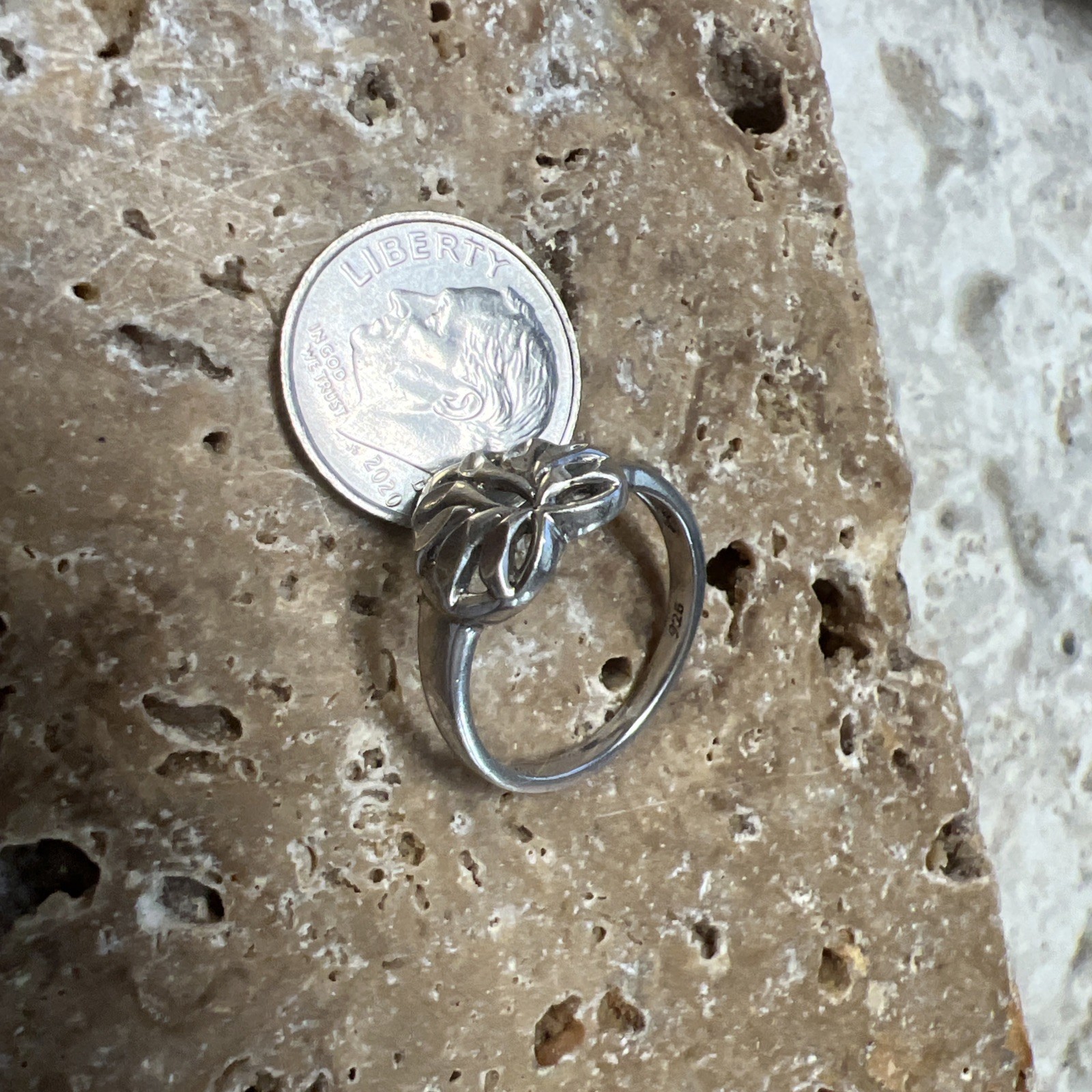 Vintage 925 Sterling Silver Diamond Cut Angel Wings Ring – Size 6.5