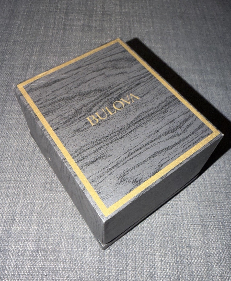 Bulova Men’s Corporate Collection Two Tone Blue Dial 30mm Watch. BRAND NEW