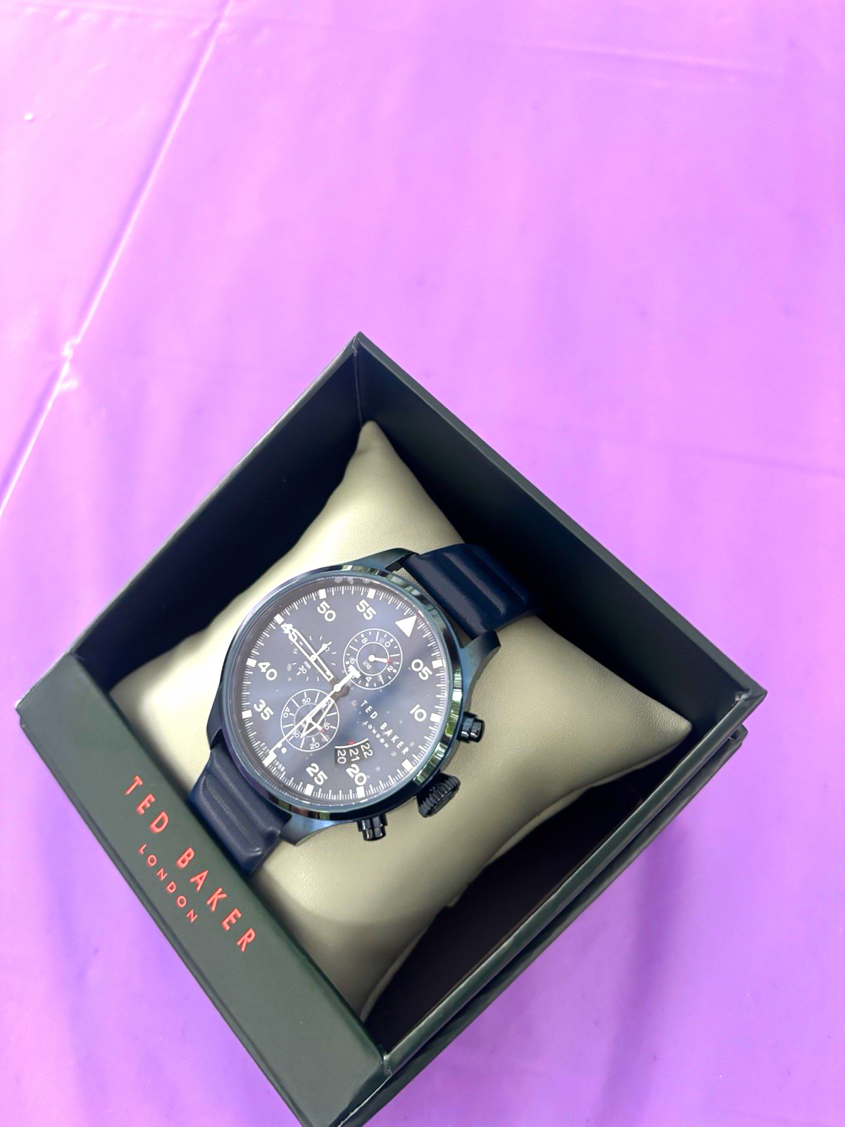 Ted Baker London Men’s Blue Chronograph Quartz 42mm Rubber Strap Watch w/ Box