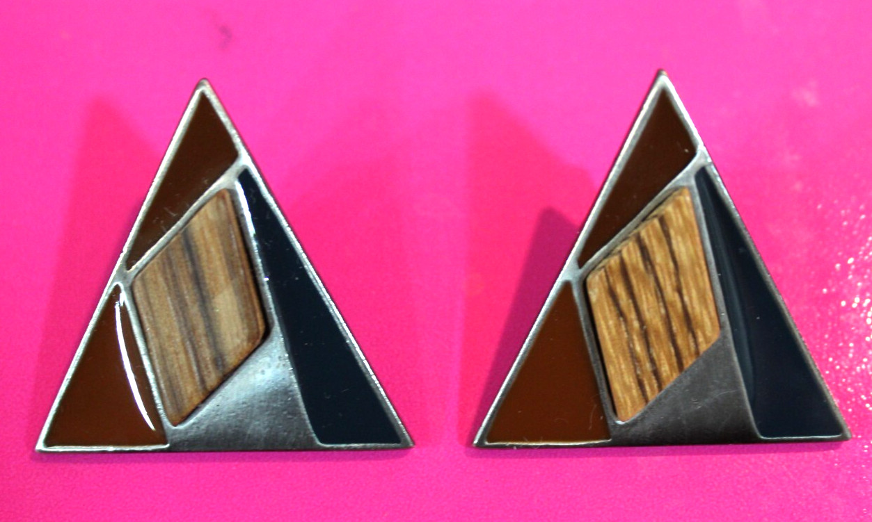Large Vintage Esprit Couture Clip On Earrings Triangle 70’s 80’s Silver Enamel