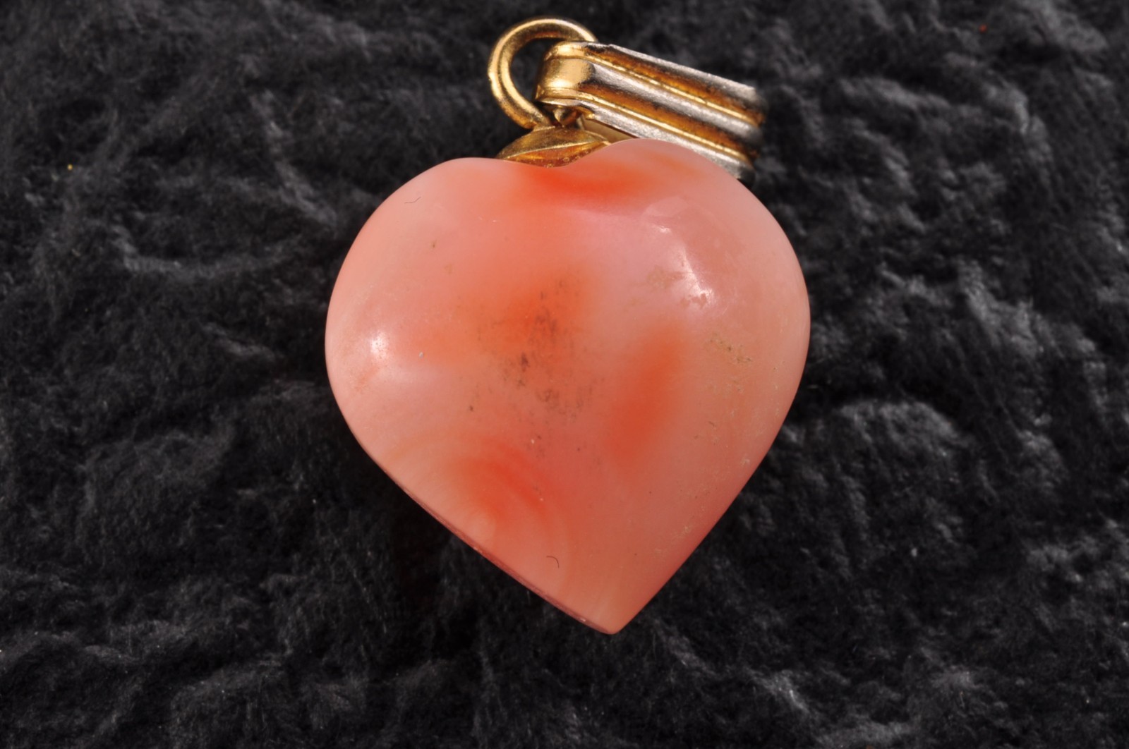 Japan vintage Coral Carved 5 items Pendant (66.0ct) Certificate Japanese motif.