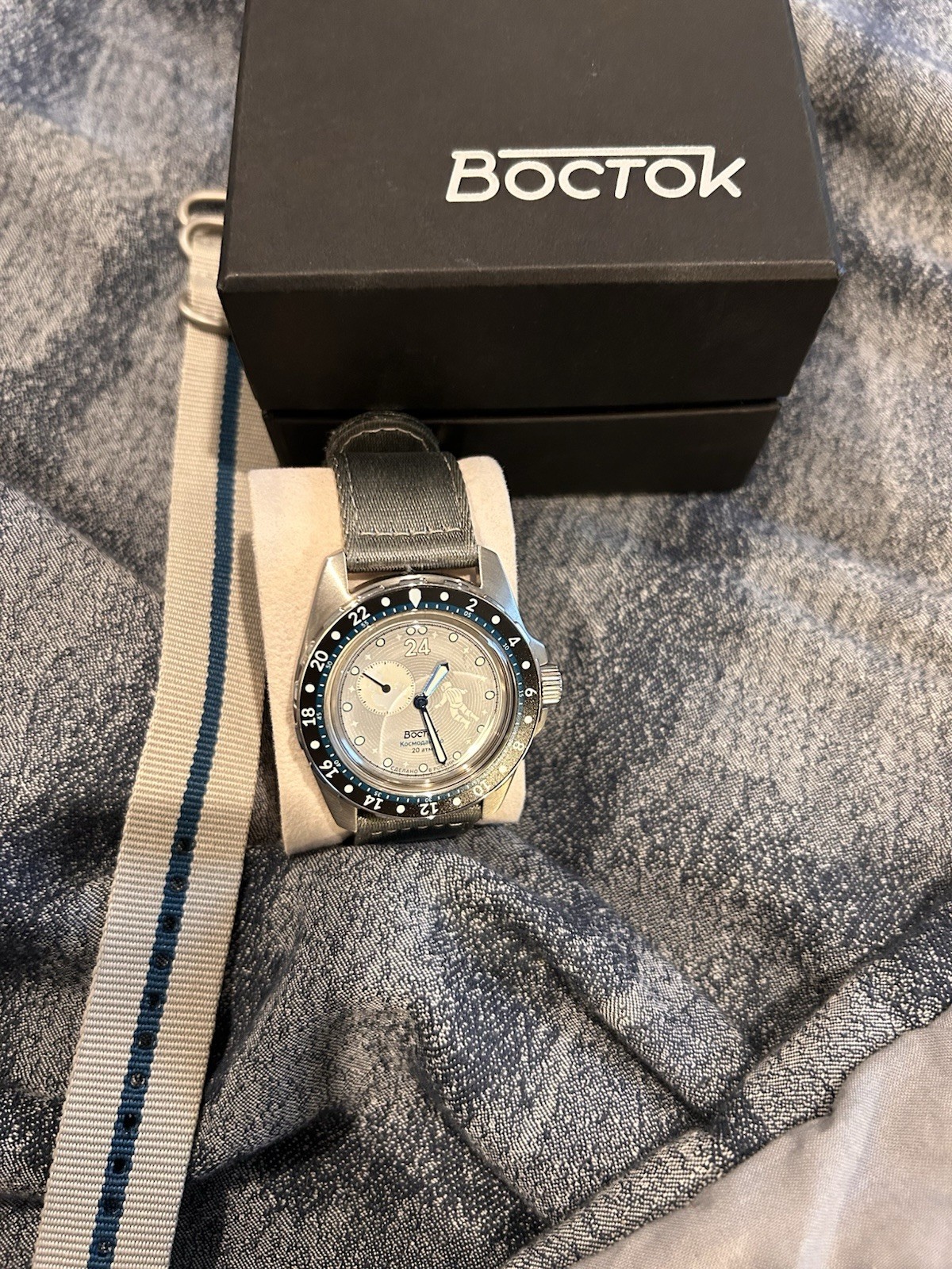 Vostok Amphibia Luna Dude Cosmodiver 24h Watch 2431.12 14039B Limited 757/900
