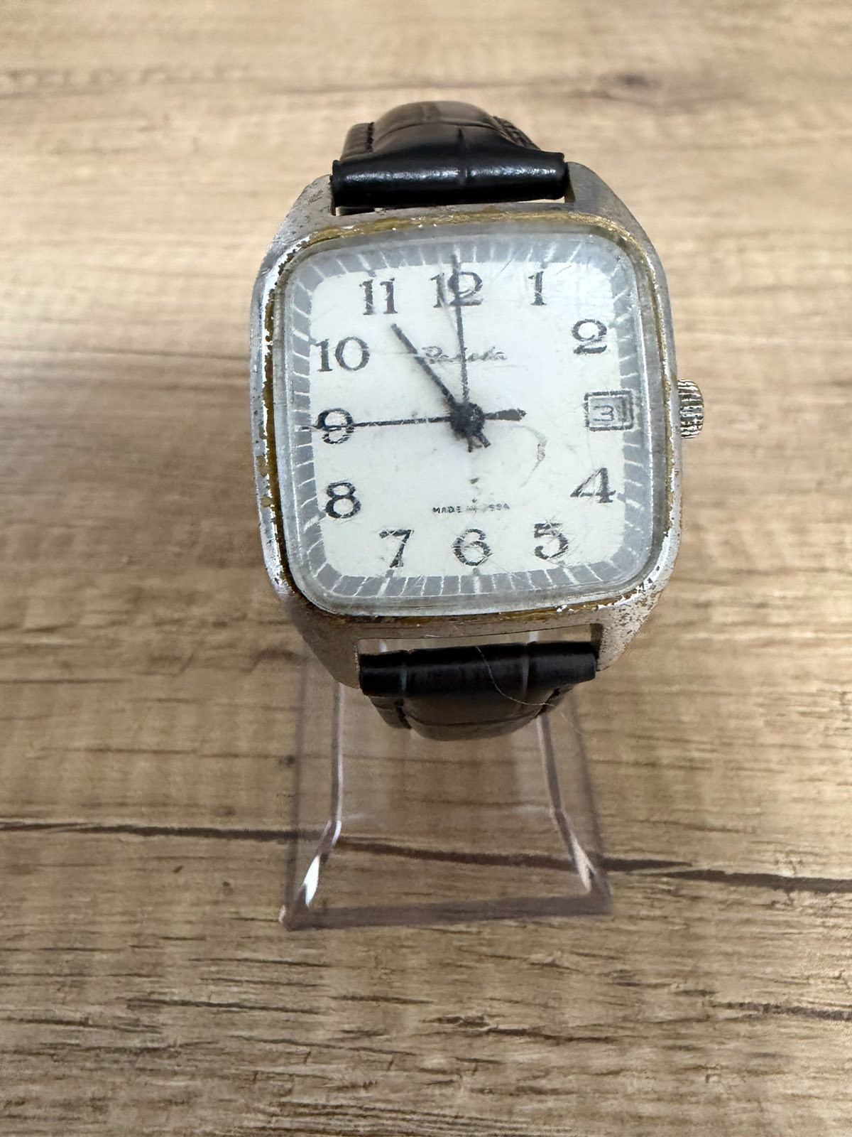 Share Vintage Raketa TV Case Manual Wind Watch USSR Soviet Mechanical 2614.H – R